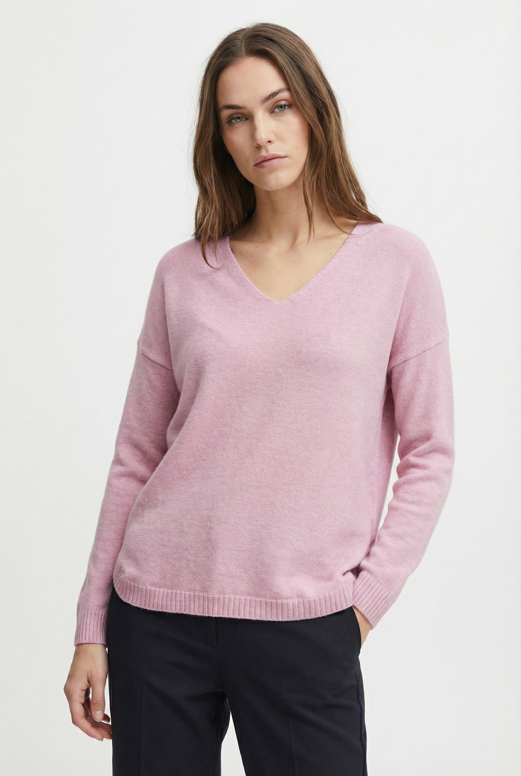 ONLY CARMAKOMA V-Ausschnitt-Pullover CARMARGARETA LS PULLOVER KNT NOOS Viskosemischung, regular fit