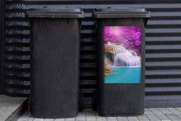 MuchoWow Wandsticker Wasserfall - Bäume - Regenbogen - Lila (1 St), Mülleimer-aufkleber, Mülltonne, Sticker, Container, Abfalbehälter