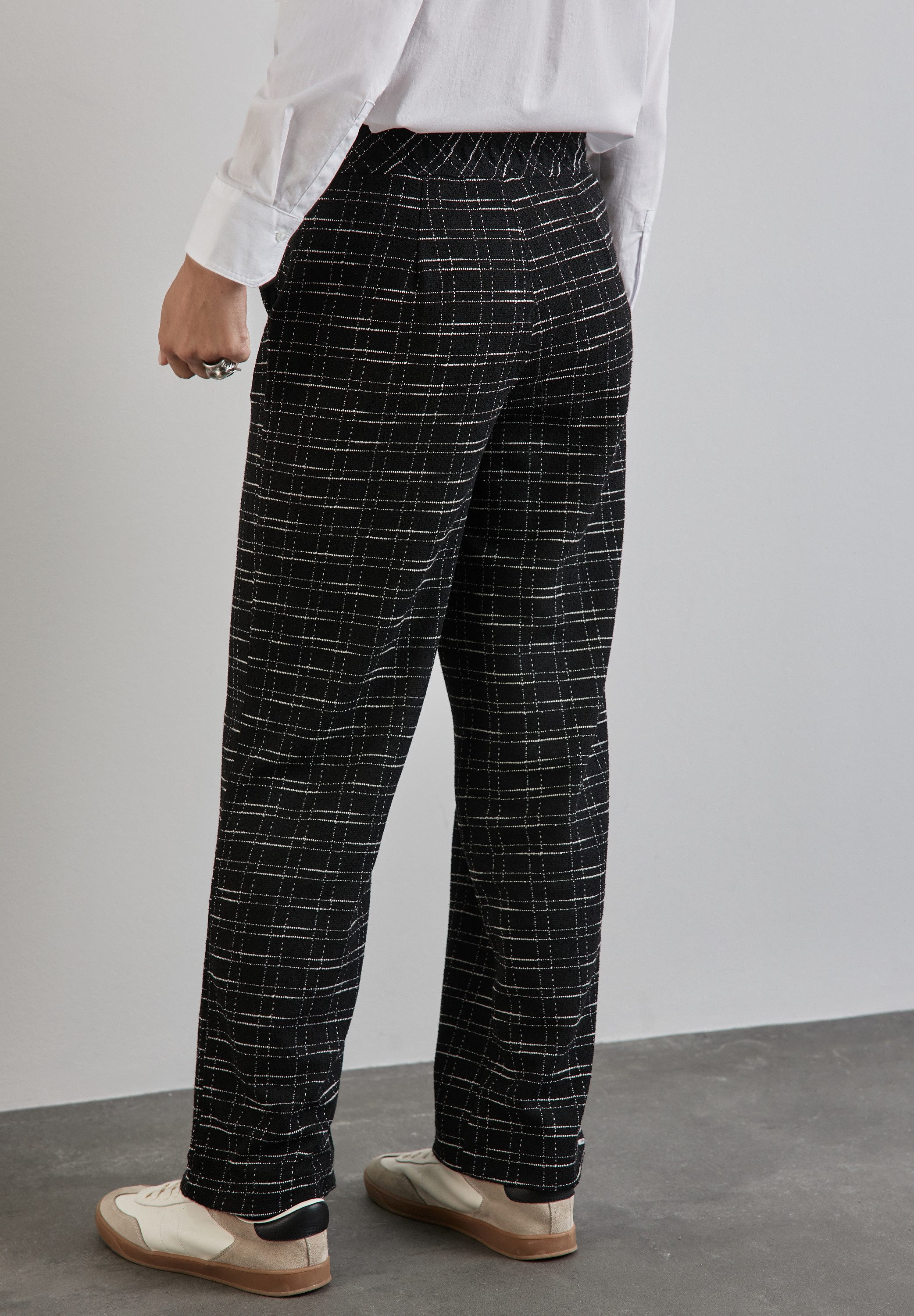 STREET ONE Stoffhose QR Straight Leg Bouclé Sommerhose mit Karomuster, Bouc günstig online kaufen
