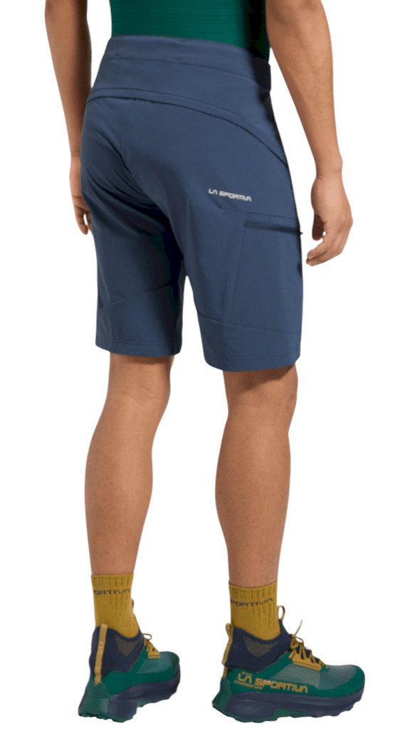La Sportiva Trekkinghose Wanderhose West Crest Shorts (leicht, optimale Bewegungsfreiheit) kurz