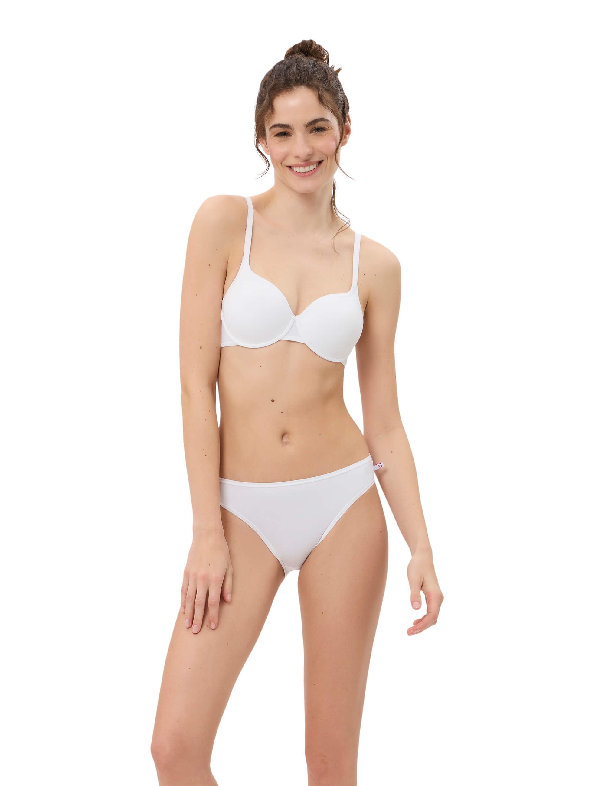 Beedees Bügel-BH Stepy Soft WHP (1, 1-tlg., 1) mit Bügel, nahtlose und vorgeformte Cups, edler Look, bequem