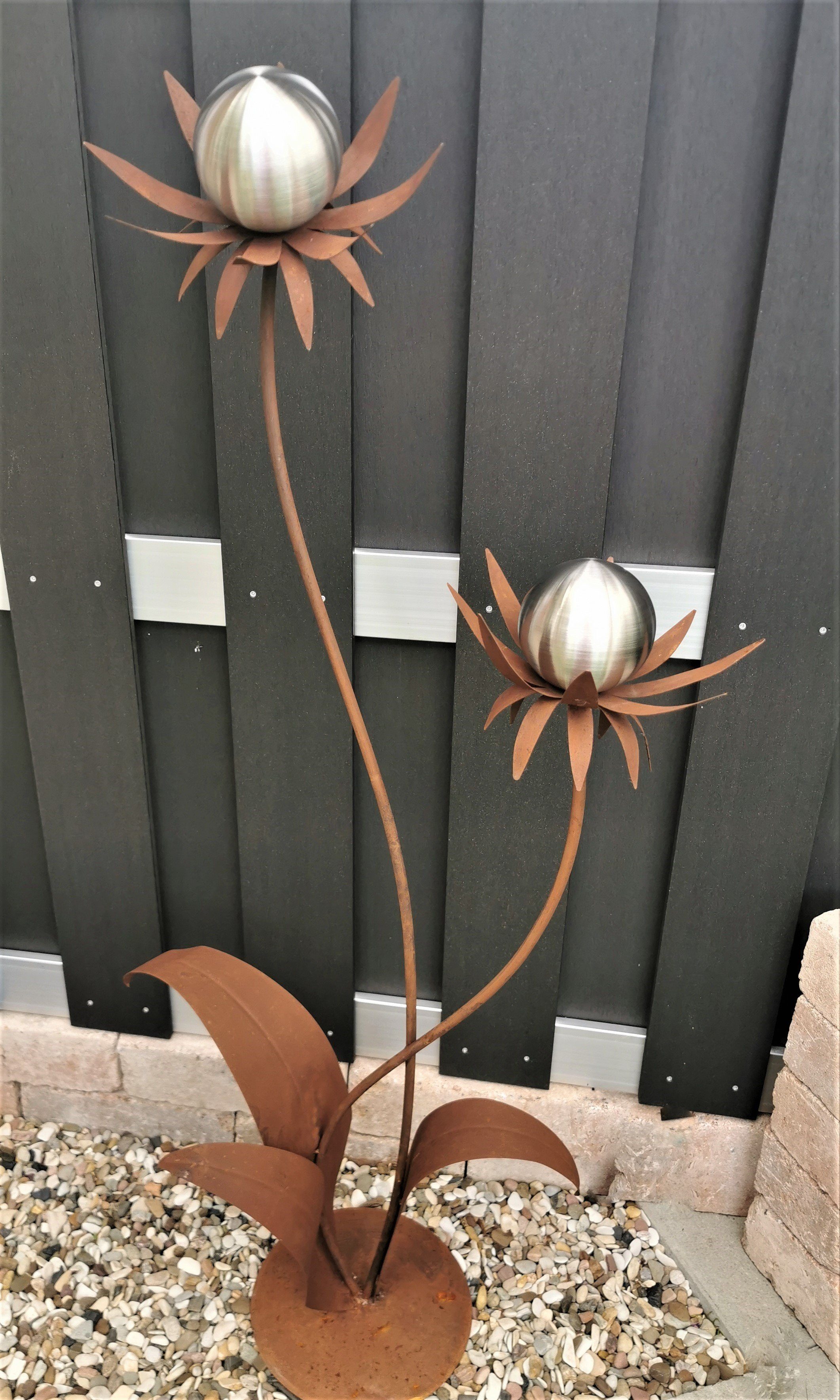 Jürgen Bocker Garten-Ambiente Gartenstecker Skulptur Blume Milano Corten 120 cm Kugel Edelstahl matt gebürstet Cortenstahl Garten