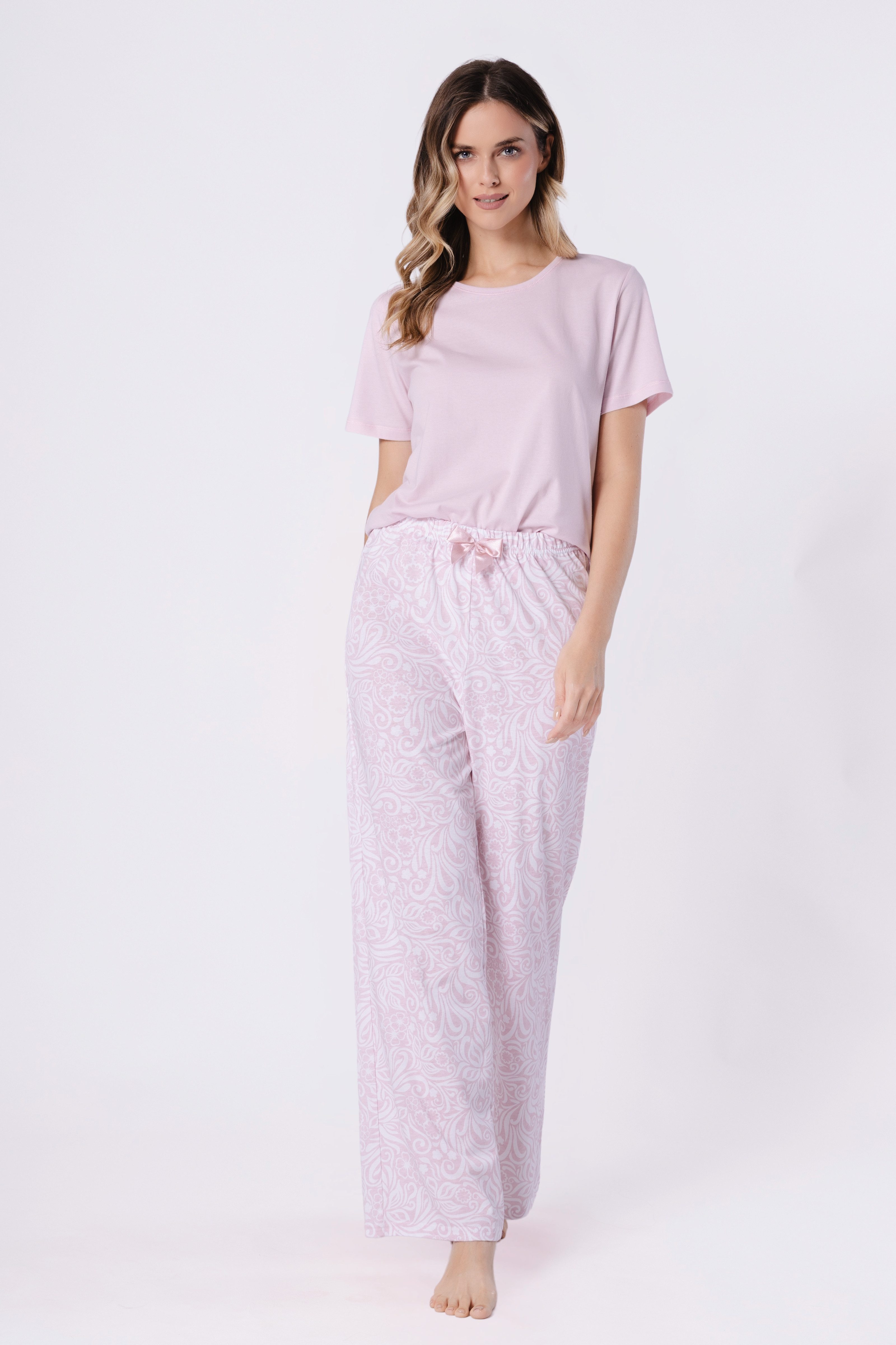 COOLISMO NIGHTWEAR Pyjama Schlafanzug Damen lang mit Kurzarm-Shirt (2 tlg) Schlaf-Hose in Powder-Rose mit weißen Blumenmuster – Bild 4 von 5