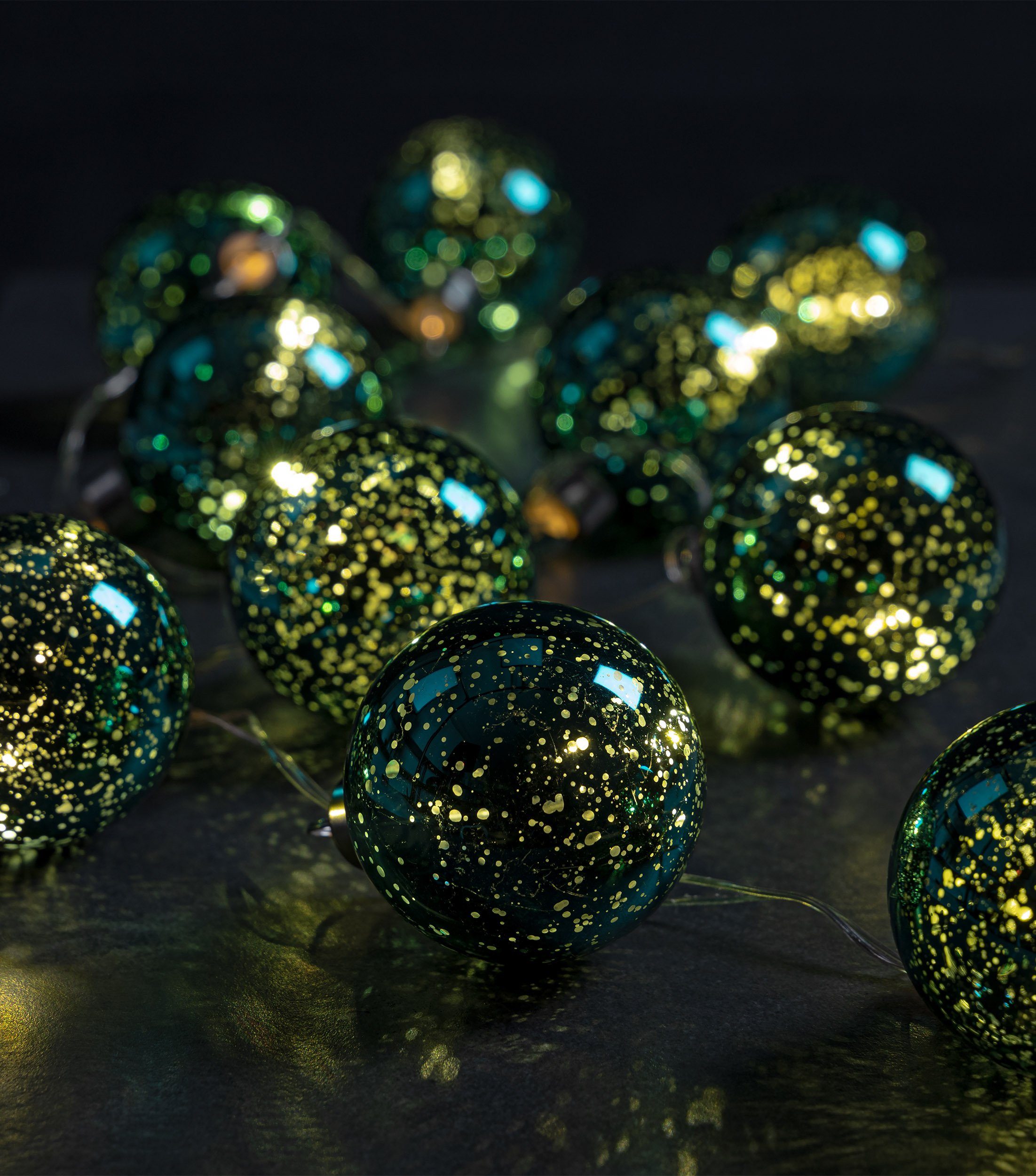kamelshopping LED-Lichterkette LED Lichterkette mit 10 beleuchteten Weihnachtskugeln, Kugeln aus Glas mit Muster, ca. 180 cm lang