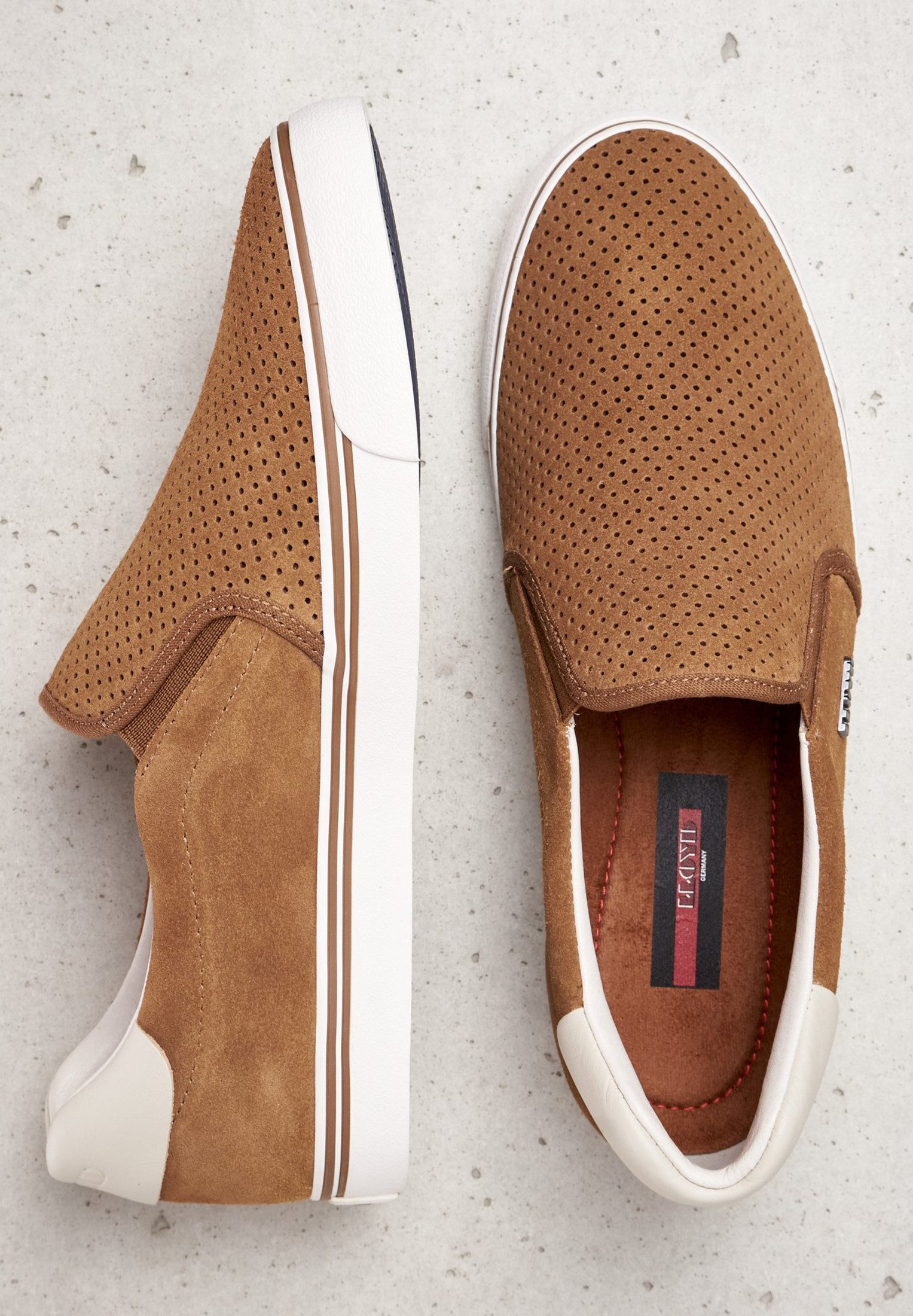 Lloyd ELDORET Slipper