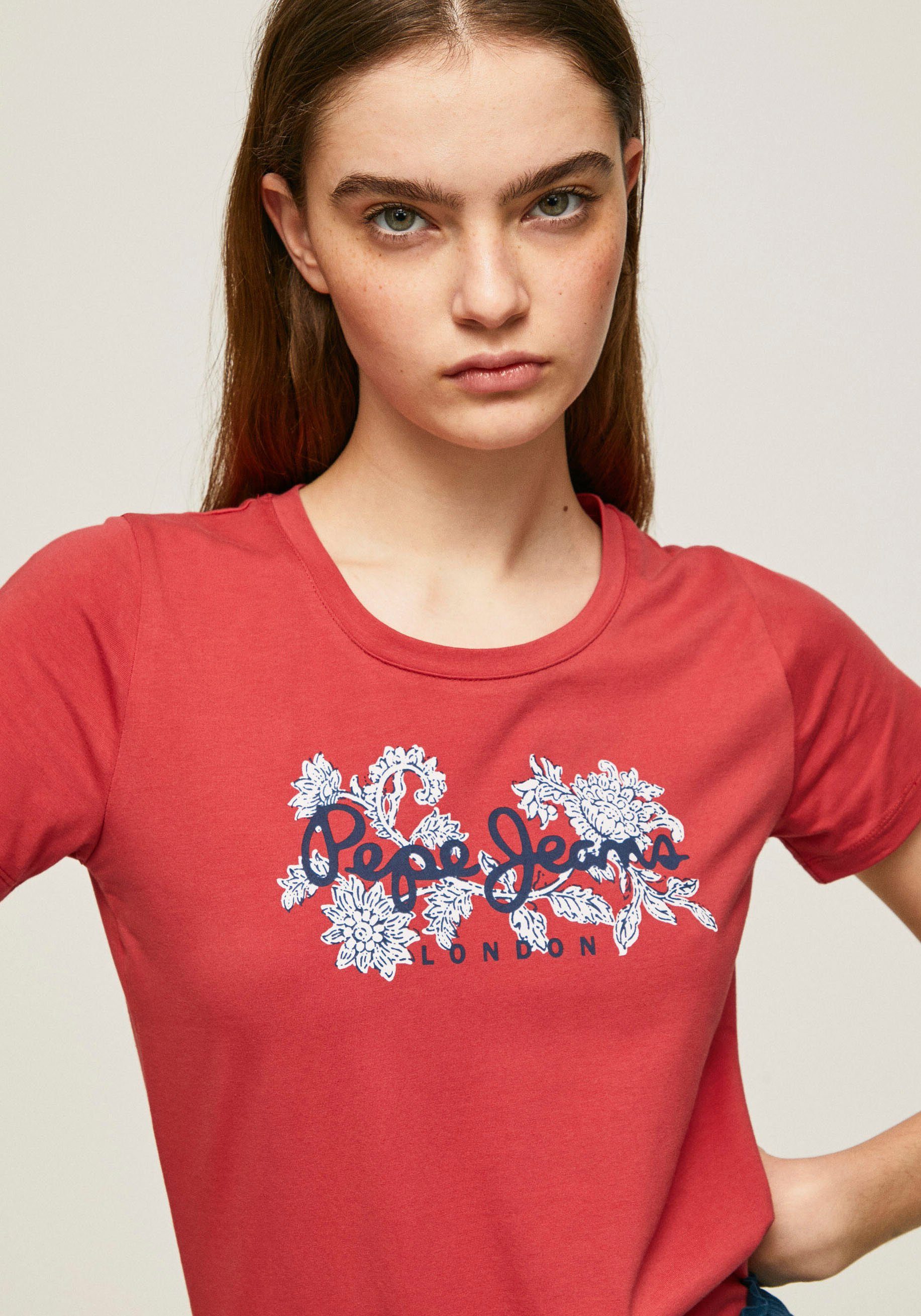 und red Logo-Print Rundhalsshirt Stretch Pepe NEREA mit Jeans studio floralem