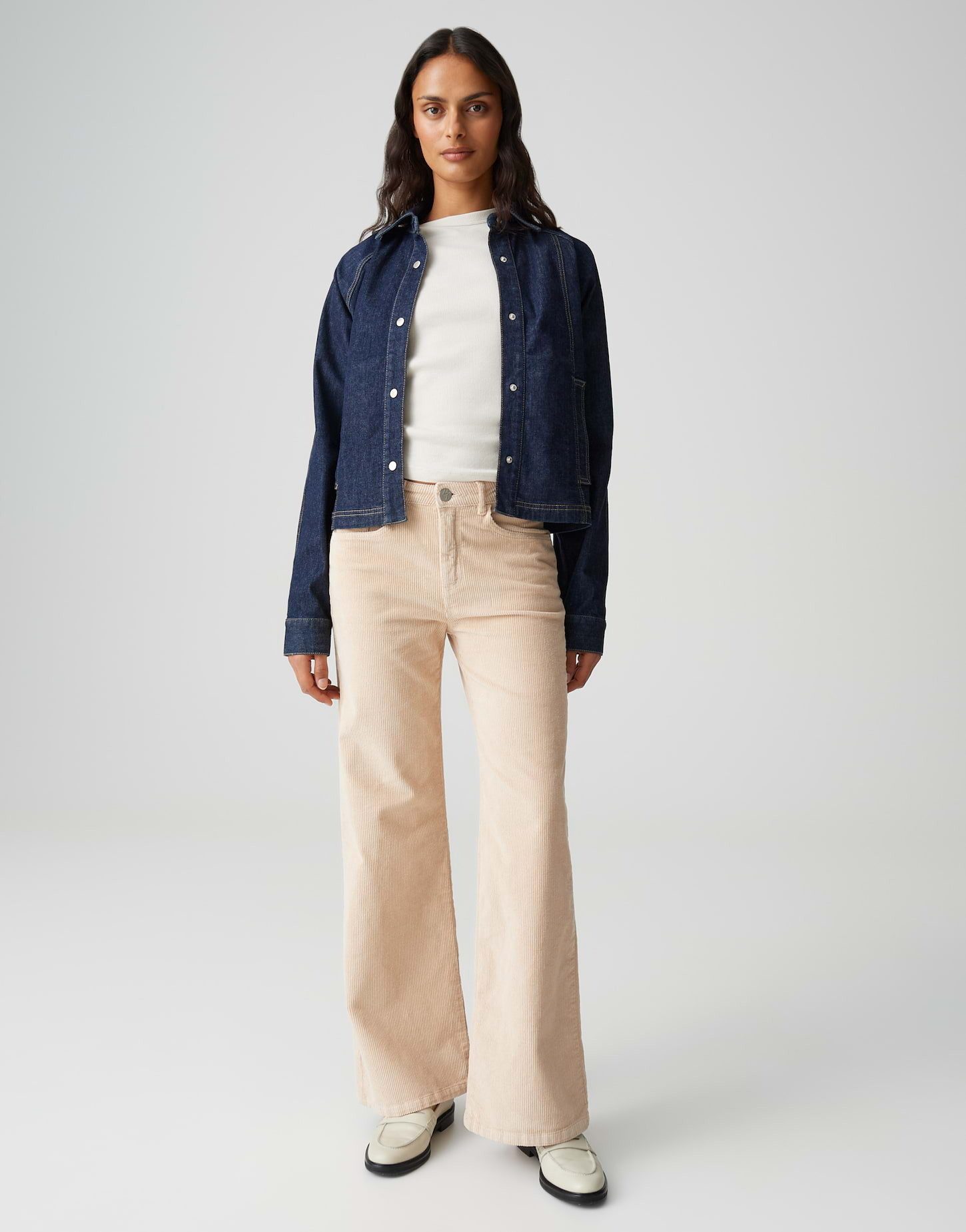 OPUS Palazzohose MINAH PALAZZO CORD aus nachhaltigem BCI Cotton Mix sehr weiter Beinverlauf, weicher Griff, matter Glanz in der Oberfläche