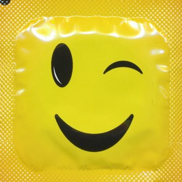 Pasante Kondome Smiley (Motivkondome mit freizügiger Comfort-Form) Packung mit, 144 St., witzige Kondome, ideal für Junggesellenabschiede, Geschenk für Männer, Vorratspackung, bedruckte Siegelfolien