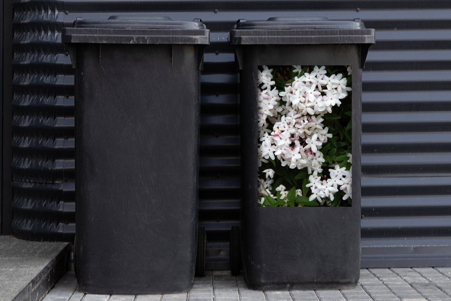 MuchoWow Container, St), Abfalbehälter Mülltonne, (1 Sticker, Jasmin Blühender Mülleimer-aufkleber, Wandsticker