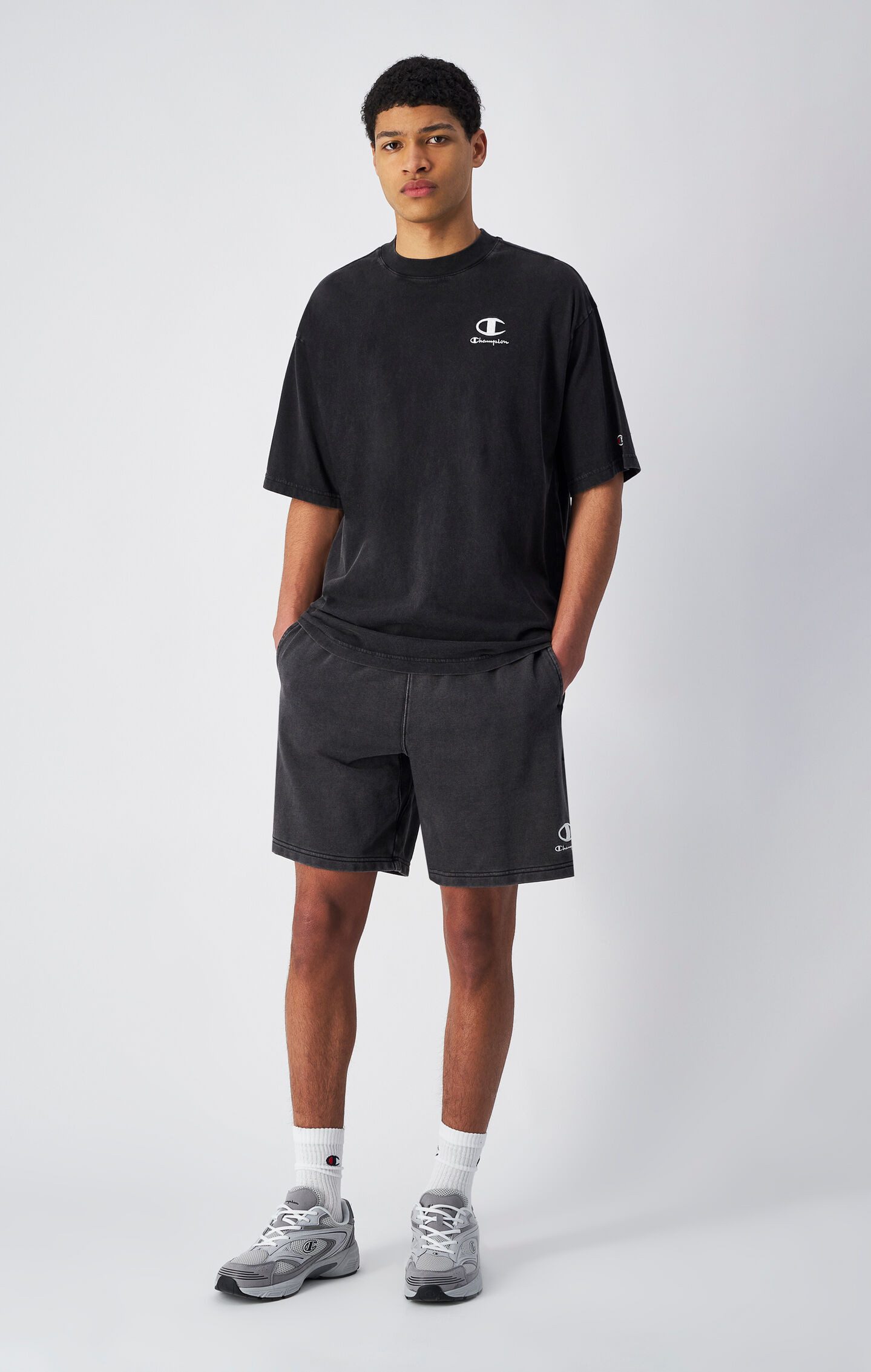 Champion T-Shirt Kurzarm, mit Rundhalsausschnitt, aus Baumwolle, auch in großen Größen