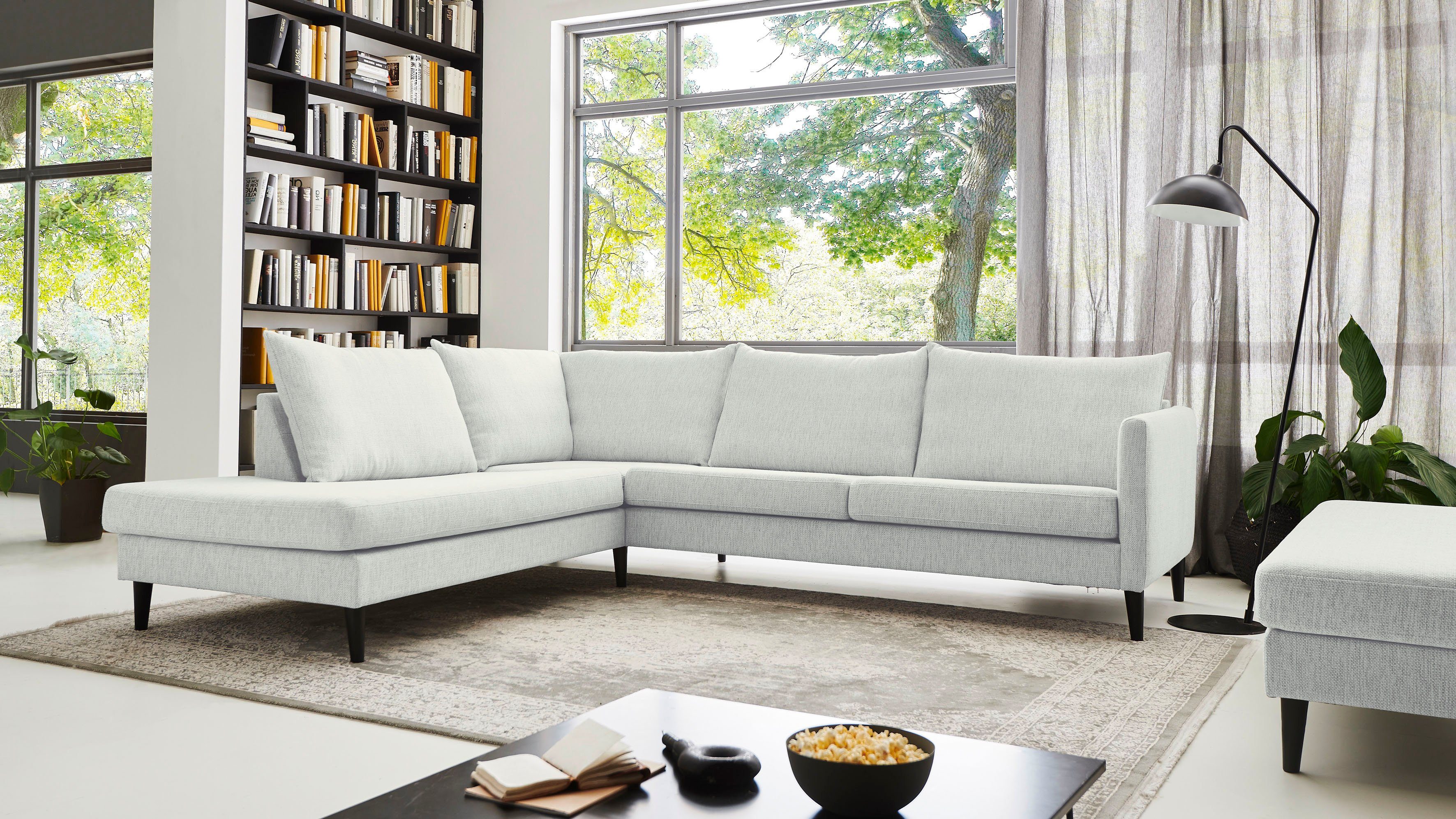 ATLANTIC home collection Massivholzfüßen Rekvik, mit Wellenunterfederung, mit hellgrau Ecksofa