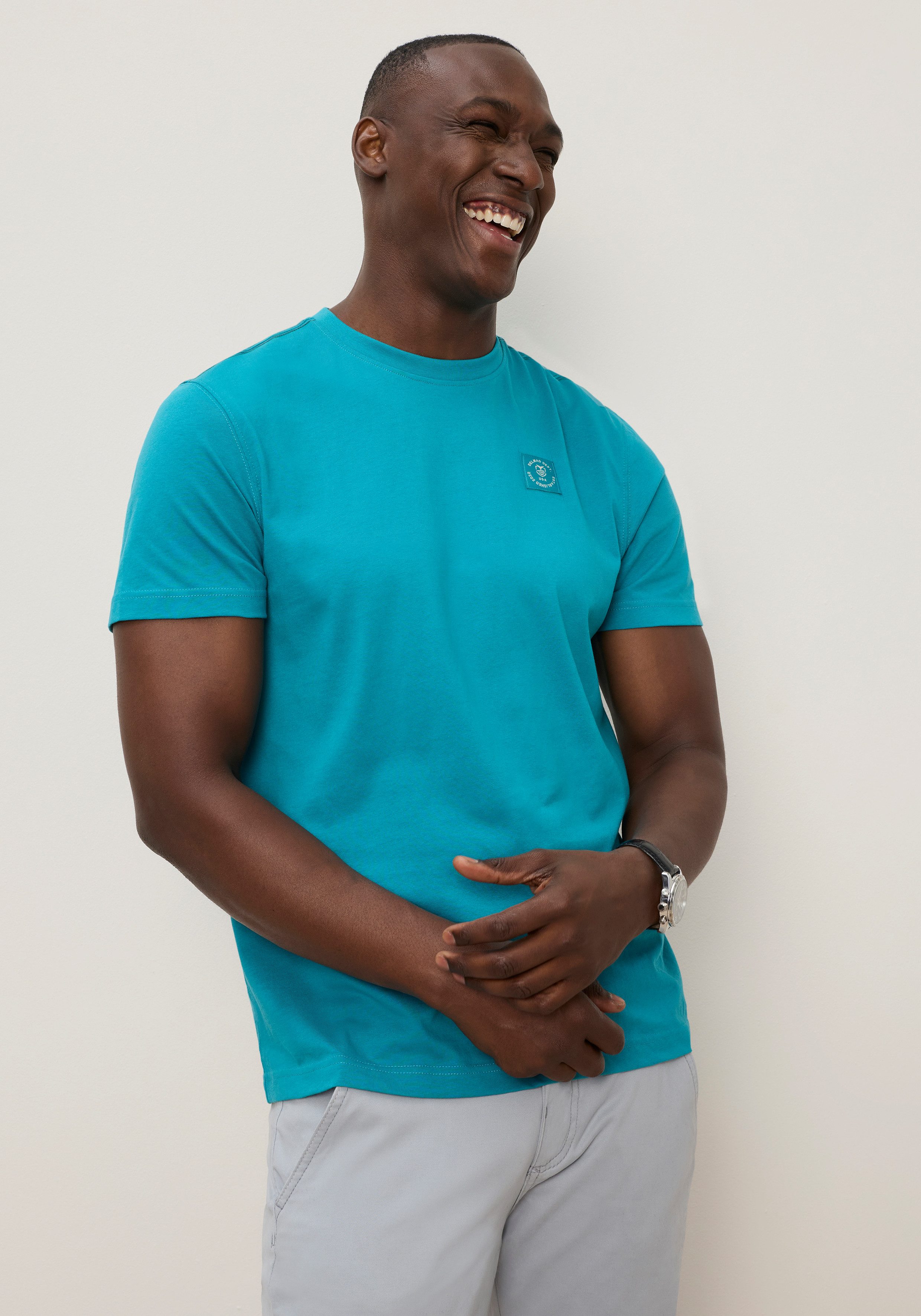 DELMAO Rundhalsshirt Kurzarm, Regular Fit, basic, aus 100% Baumwolle