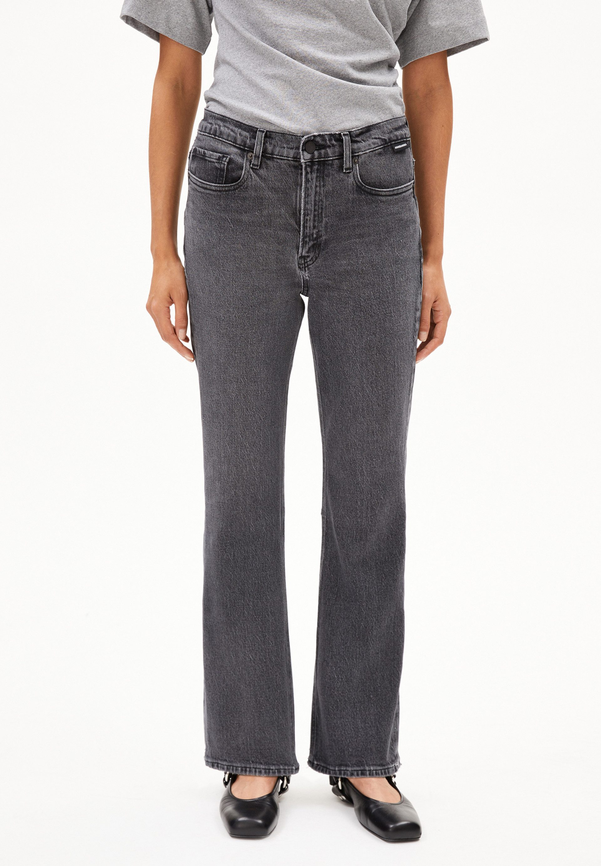 Armedangels Weite Jeans VELAARI (Comfort-Stretch, Slim Fit) Flared Jeans Bi günstig online kaufen