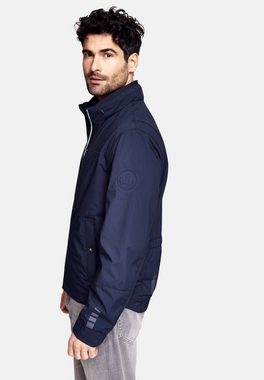 New Canadian Outdoorjacke RIDE ON aus recyceltem Polyestergewebe