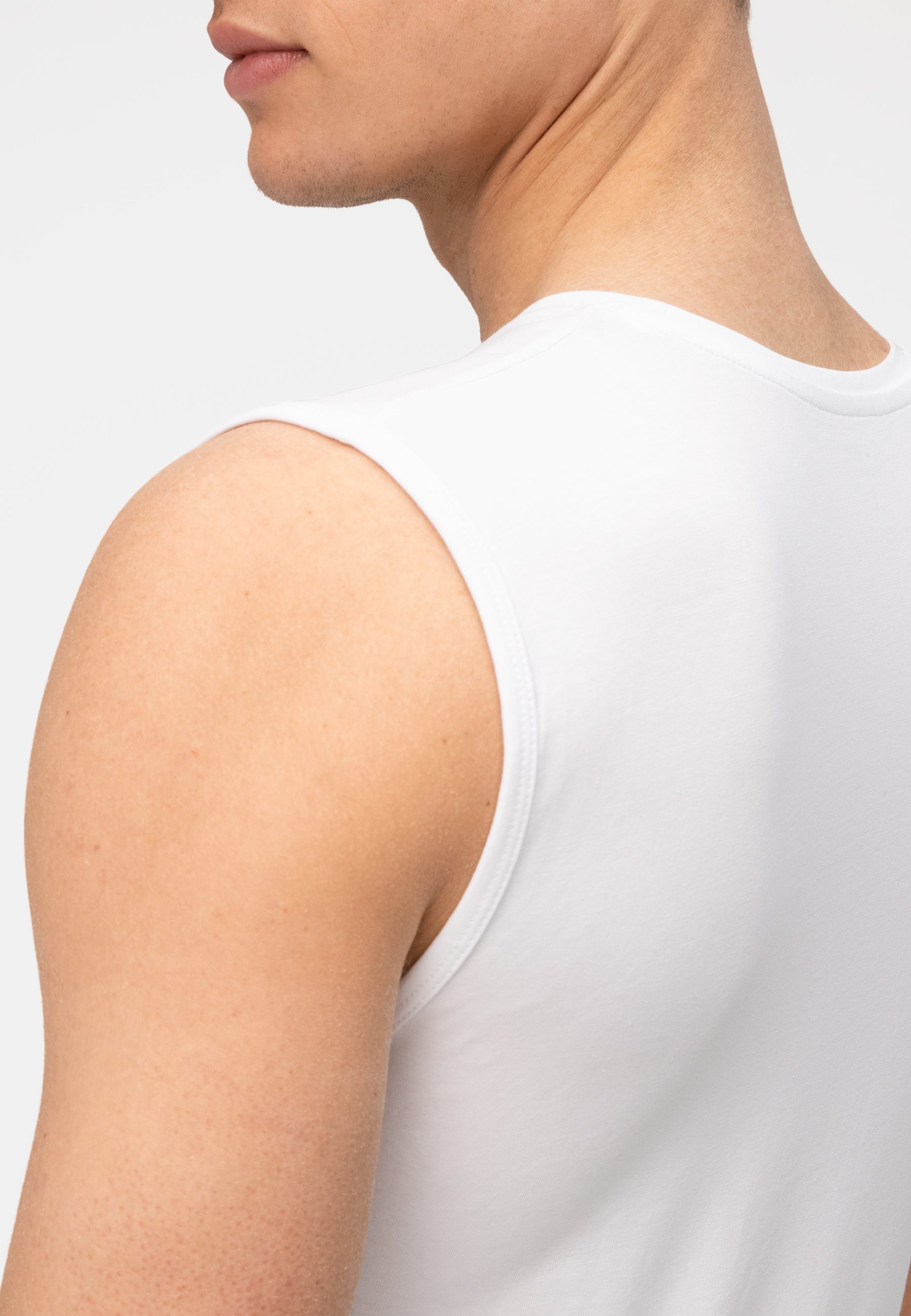 OLYMP T-Shirt OLYMP Level Five Unterzieh-T-Shirt, Body Fit – Bild 4 von 5