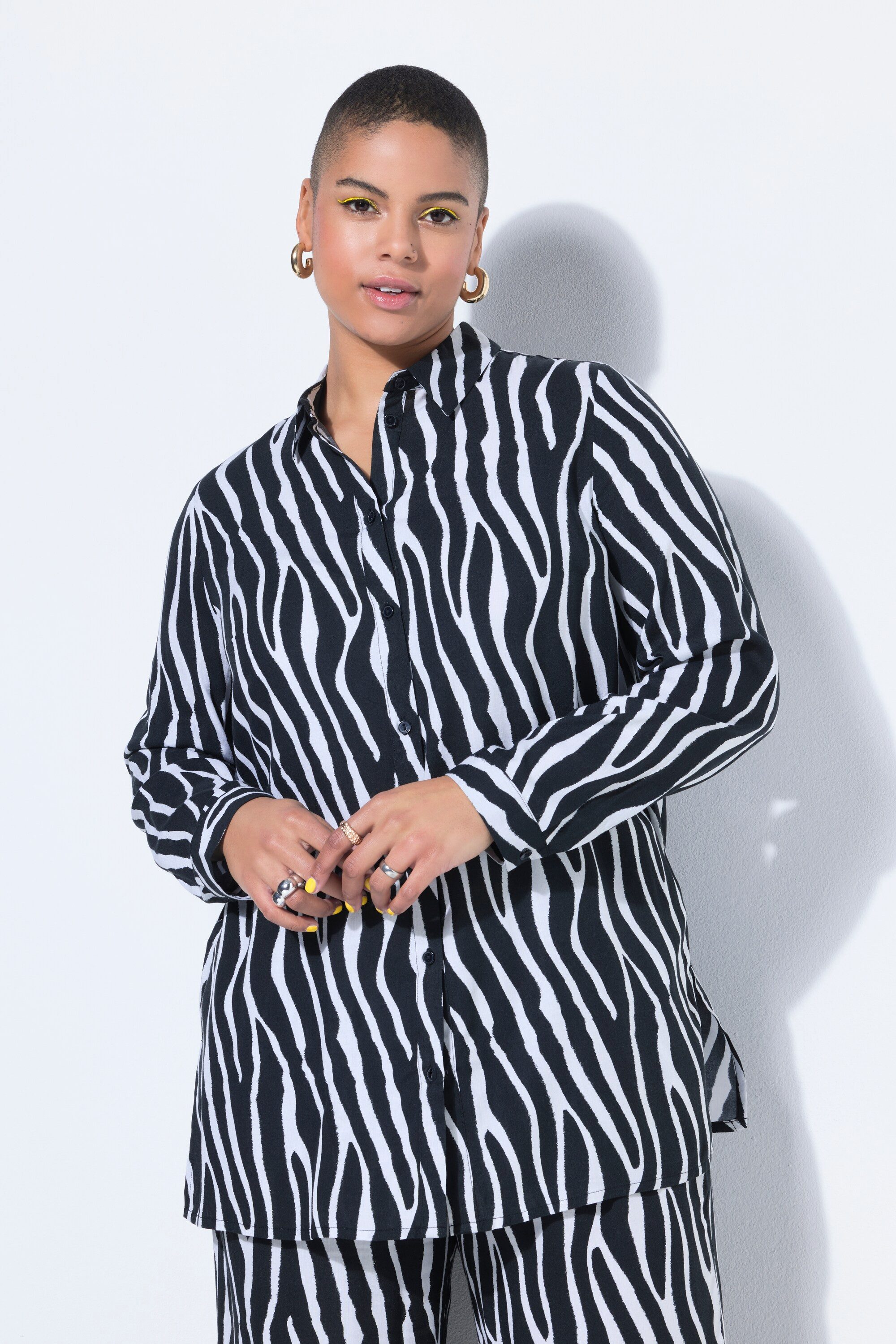 Studio Untold Hemdbluse Hemdbluse Straight Shape Zebra-Print Langarm
