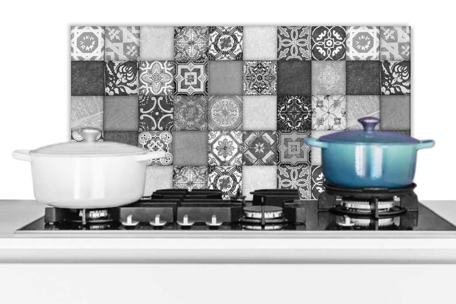 60x30 Schmutzflecken Weiß für - - Fett Kacheln und Blumen, Retro (1-tlg), Wandschutz, gegen cm, MuchoWow Schwarz und Küchenrückwand - Küchen