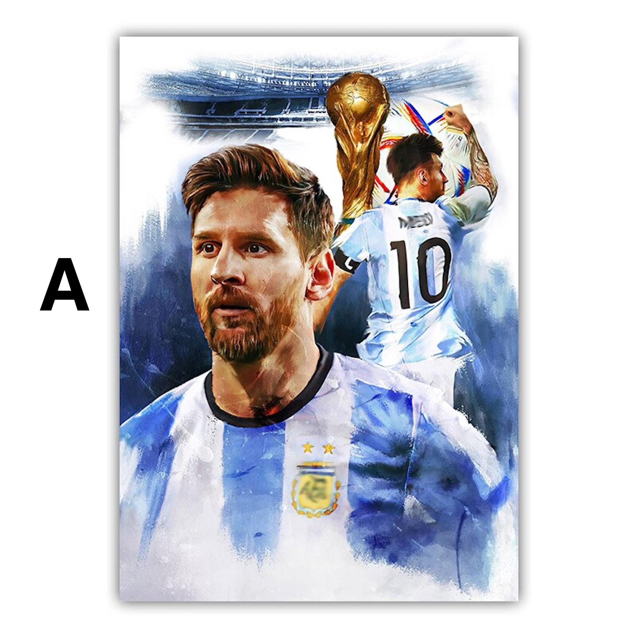 JUSTGOODMOOD Poster Fußball Messi mit Sieger Pokal Weltmeisterschaft 2022 in Qatar mit Arg, A (1 St)