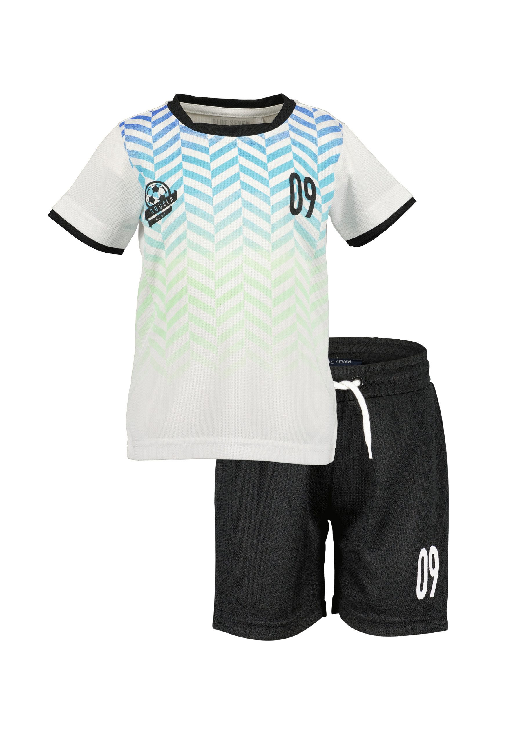 T-Shirt & Bermudas