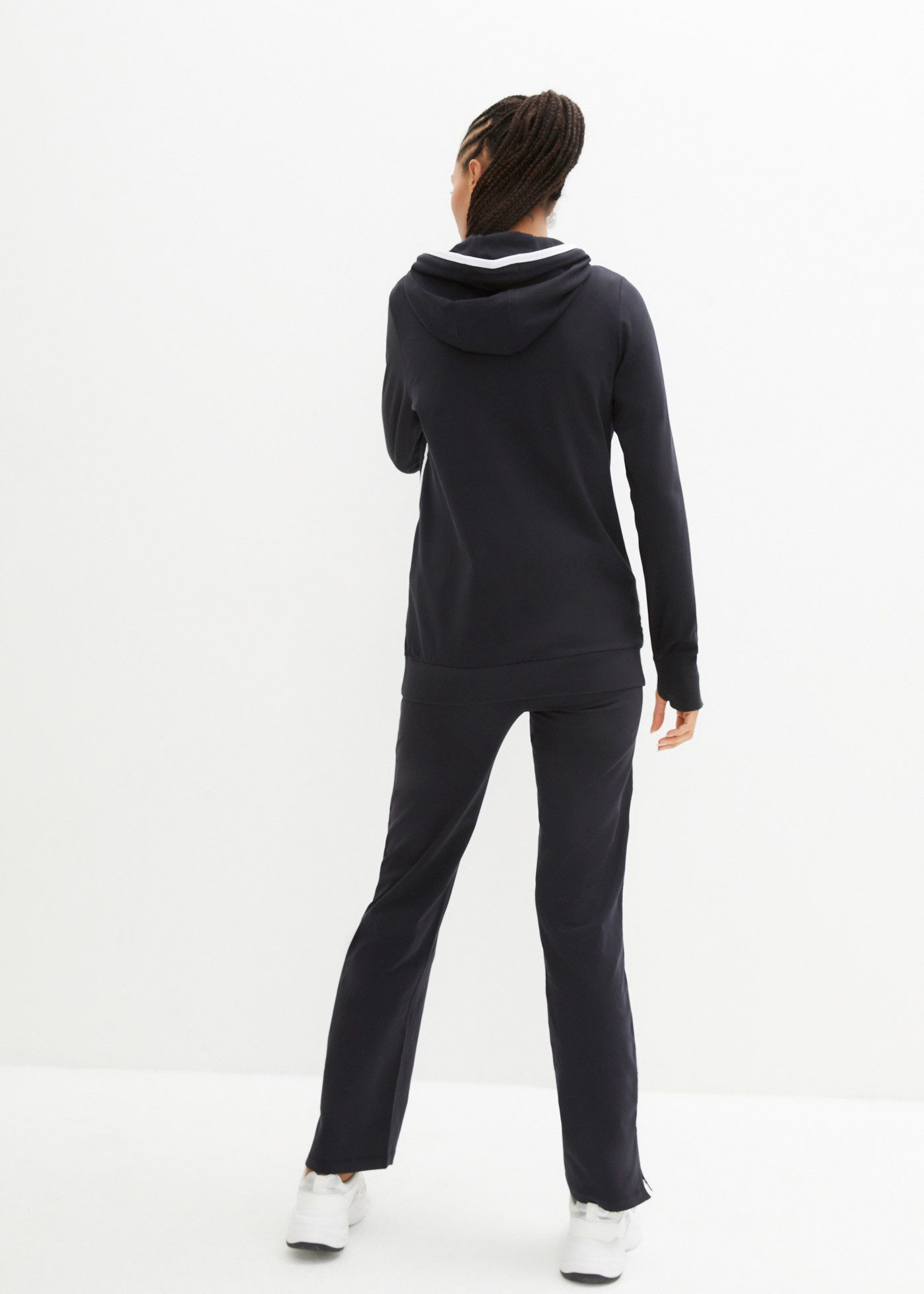 bonprix Jogginganzug (Set, 2-tlg), bestehend aus Sweatjacke und Jogginghose, kontrastfarbige Details