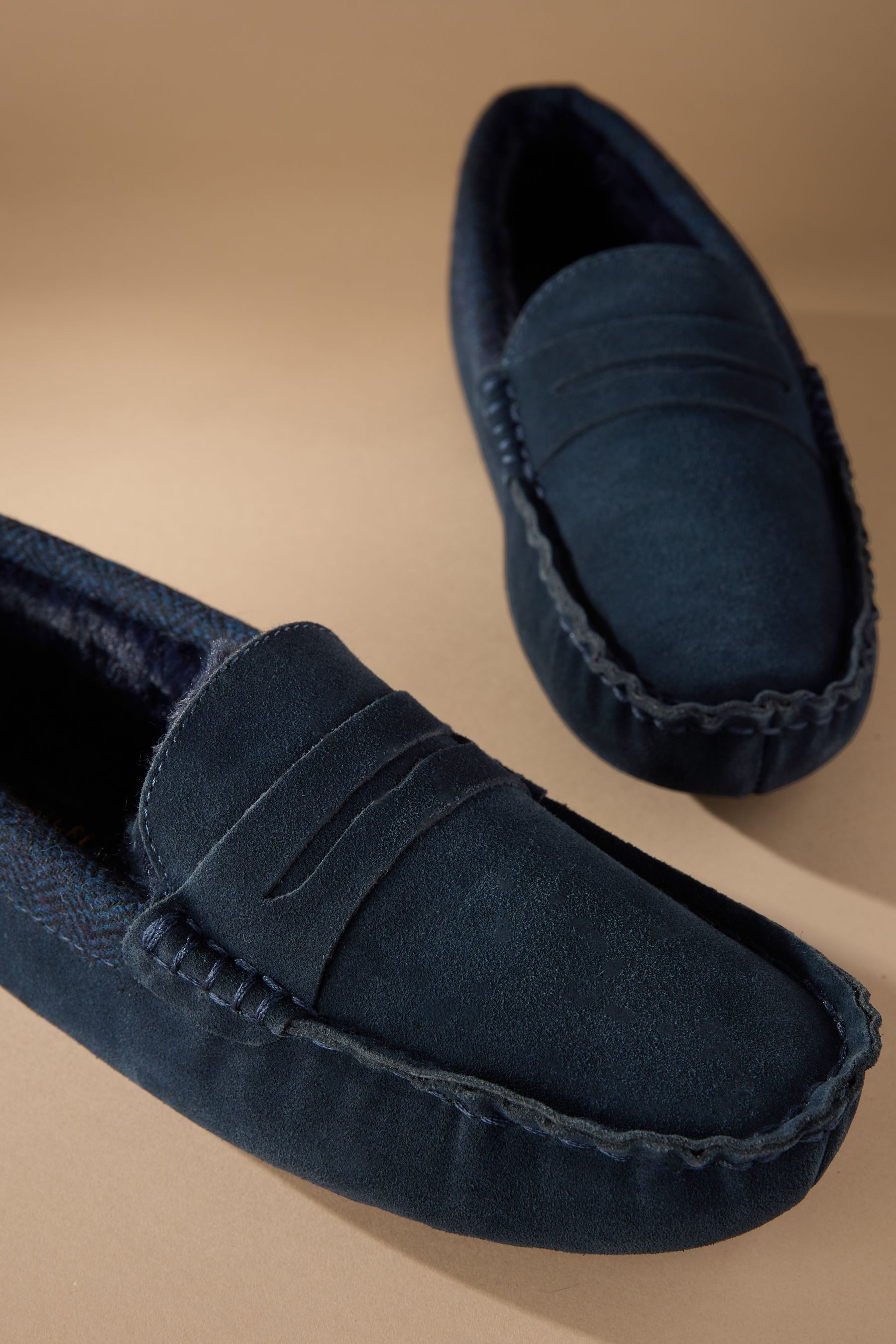 Next Signature Mokassin-Slipper, Premium-Veloursleder Hausschuh (1-tlg)