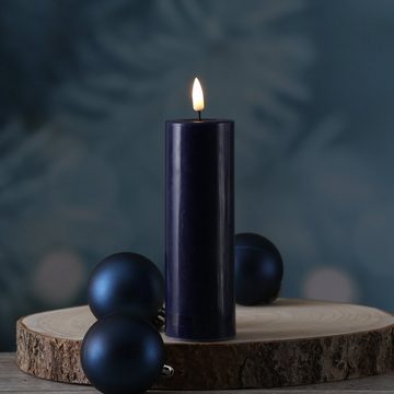Deluxe Homeart LED-Kerze Mia Deluxe Echtwachs Wachsspiegel flackernd H: 15cm D: 5cm königsblau