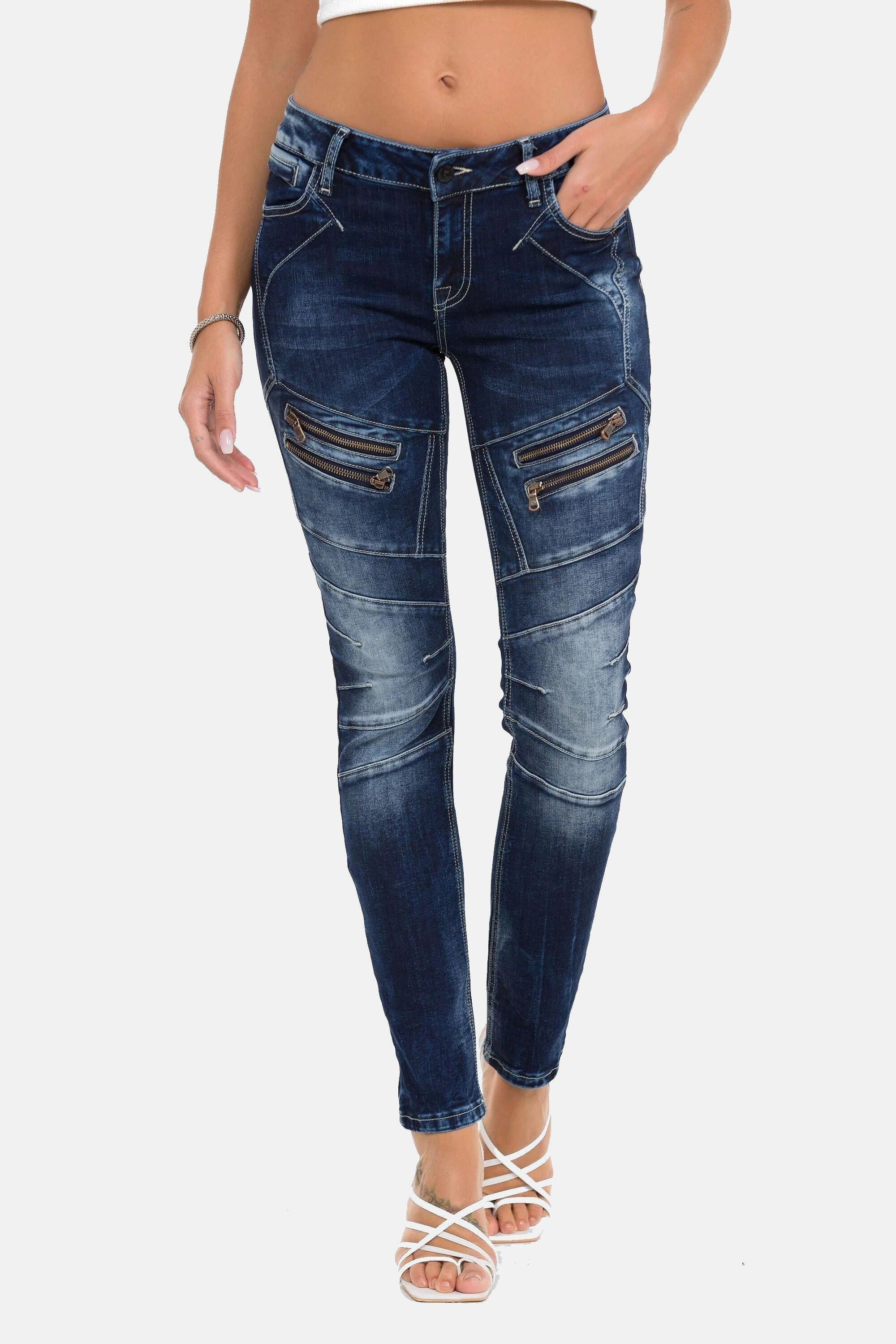 Cipo & Baxx 5-Pocket-Jeans WD501 Auffällige Zipp-Details & Ziernähte