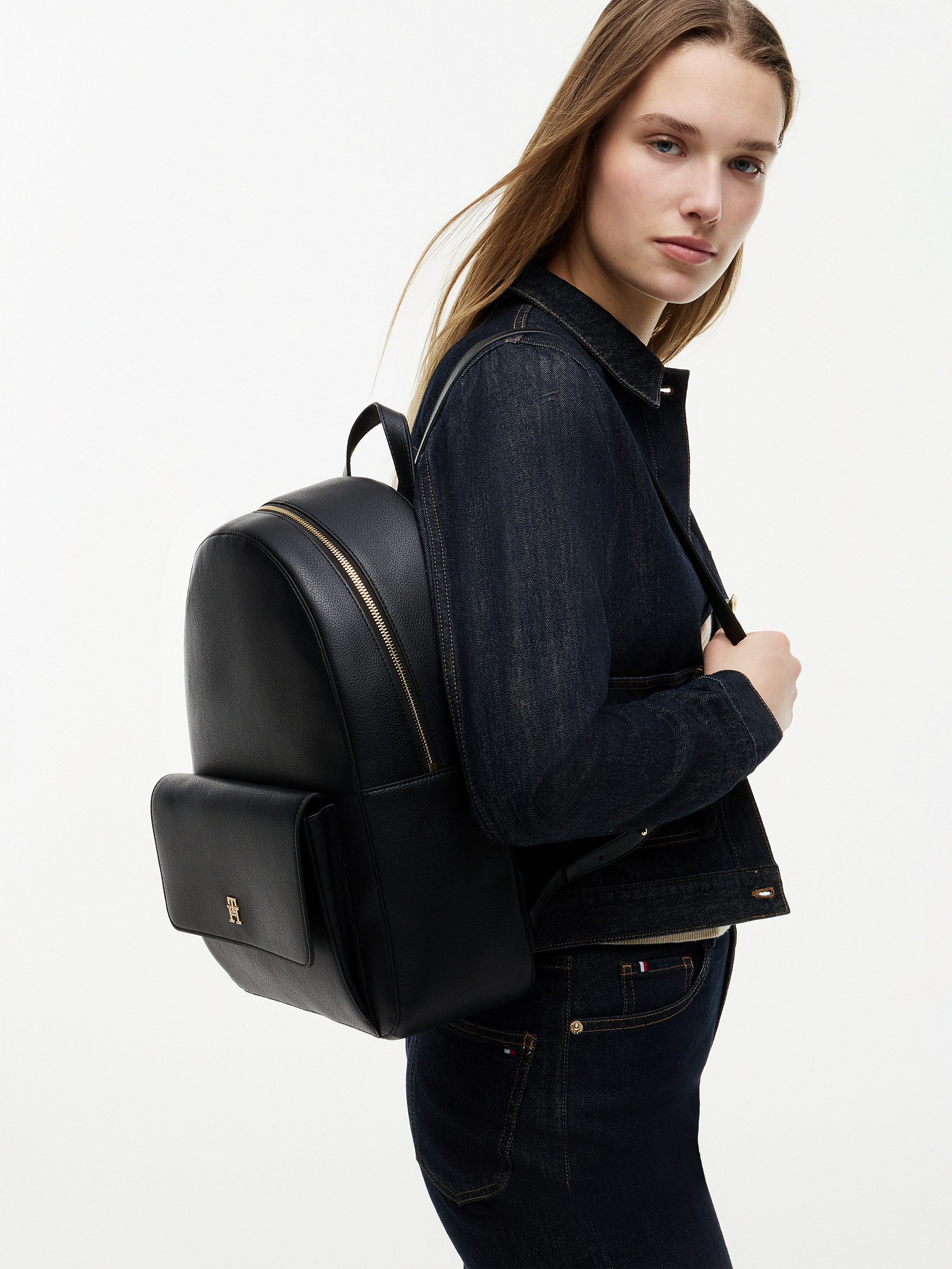 Tommy Hilfiger Rucksack TH ICON BACKPACK, Freizeitrucksack mit praktischem Vordertaschenfach