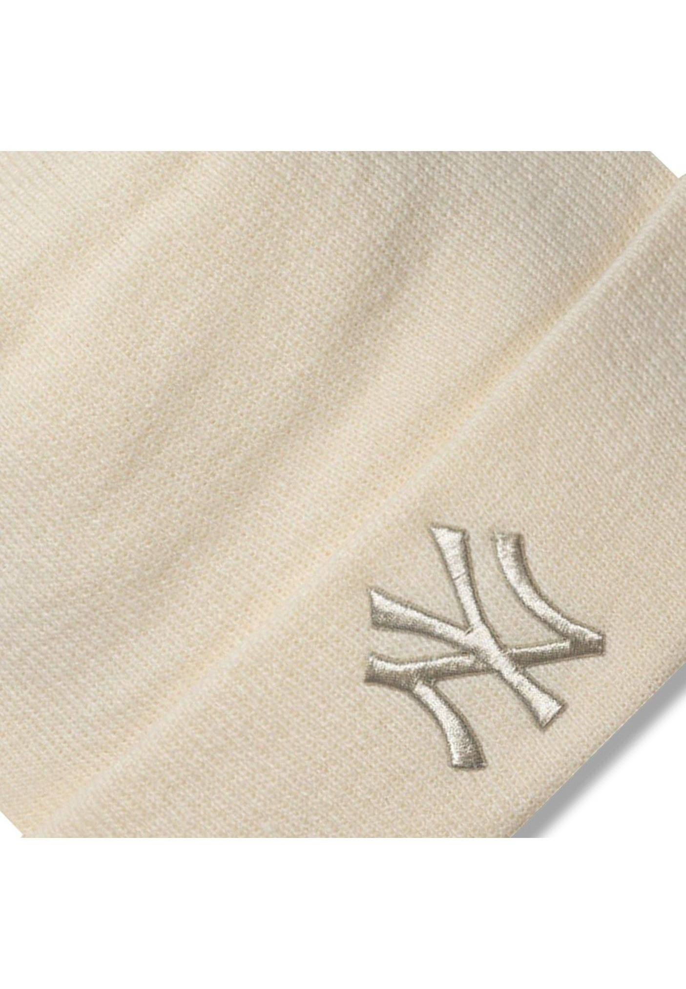 New Era Bommelmütze New York Yankees New Era Women Metallic Beanie Bommelmütze MLB beige (1-St)