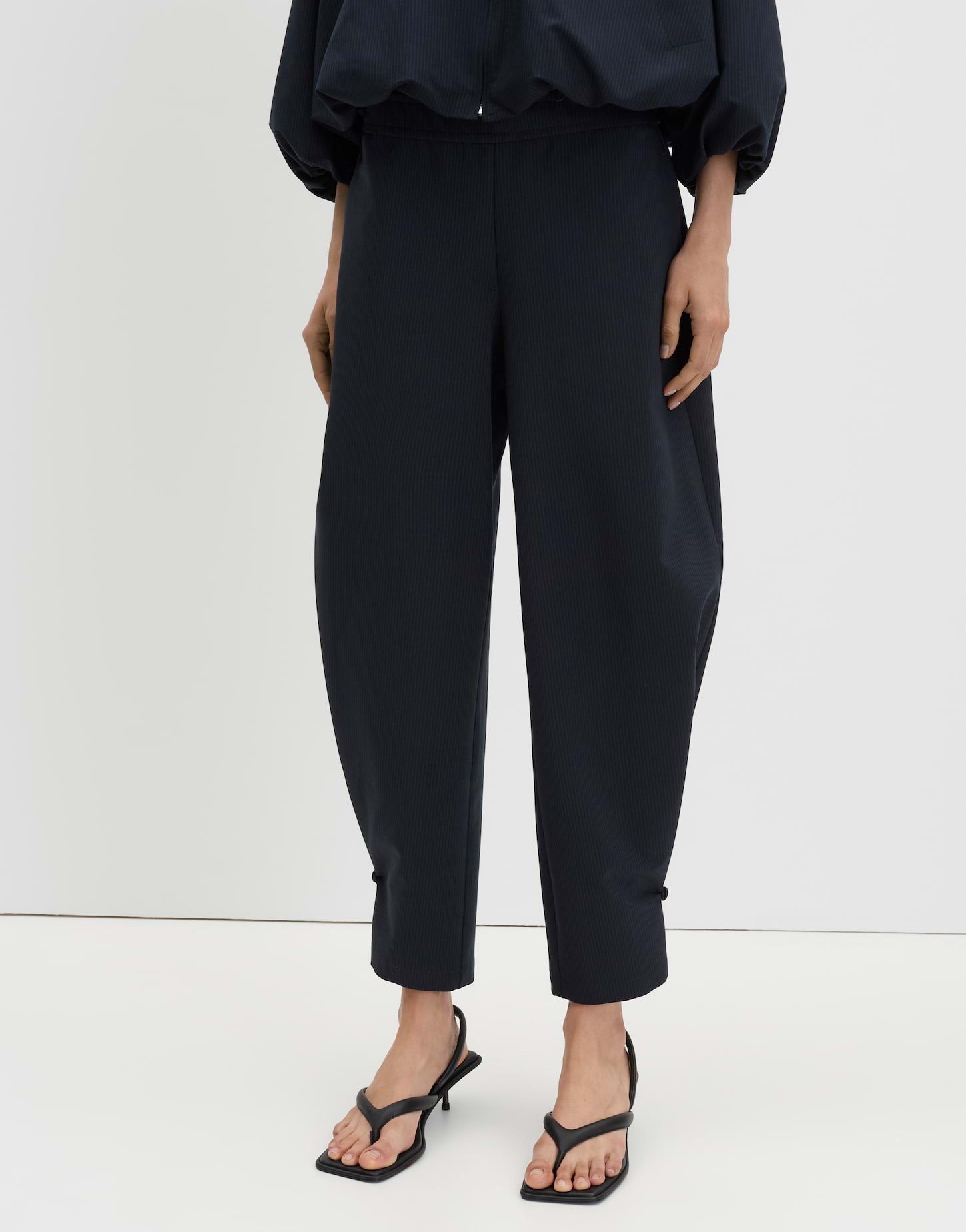 someday Stoffhose Charlie curved pinstripe mit Nadelstreifen Moderner Beinverlauf mit Komfortbund