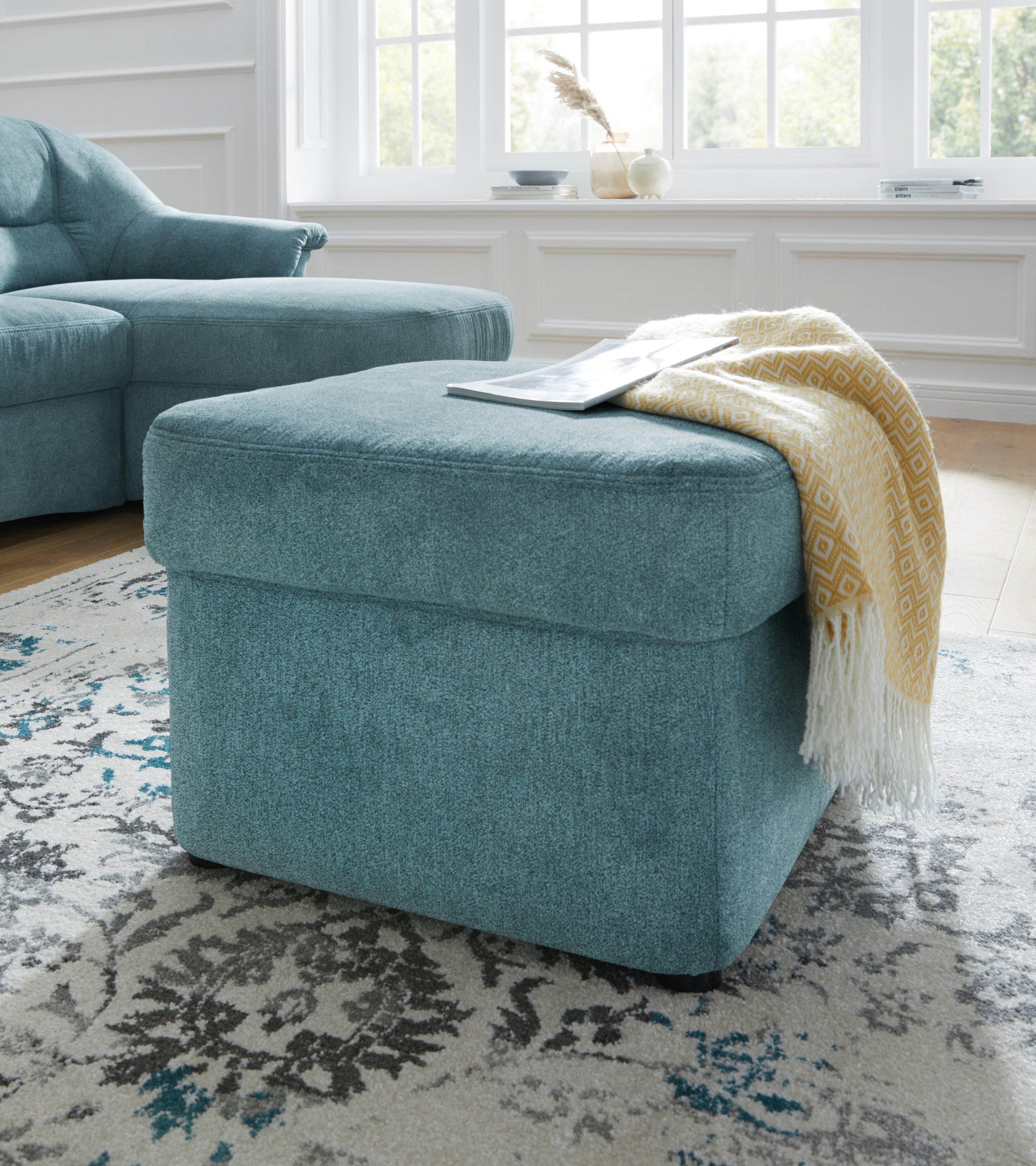 DOMO collection Polsterhocker SARAFINA 61x61 cm, hochwertig und komfortabel