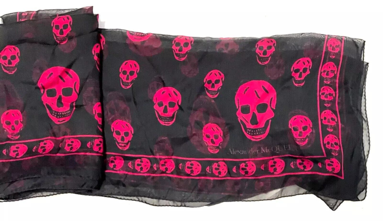ALEXANDER MCQUEEN Seidenschal Alexander MCQueen Damen Schal, ALEXANDER MCQUEEN Skull Scarf Print, Schädel Dekoration