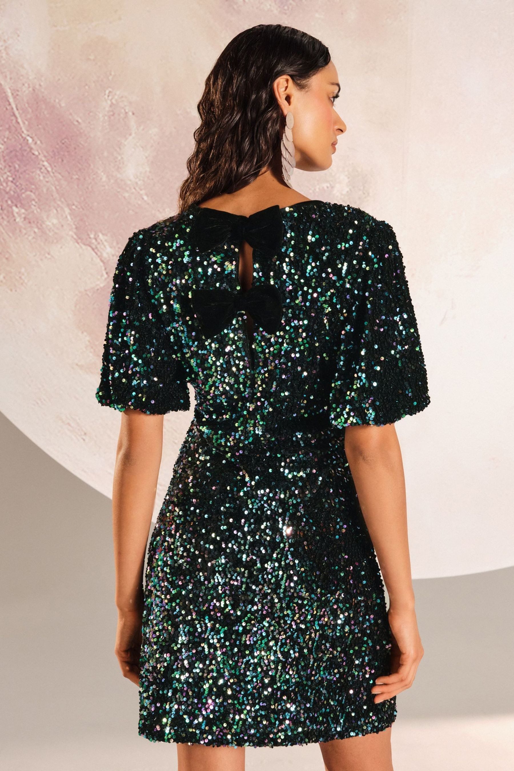 Love & Roses Minikleid Love & Roses Pailletten-Minikleid, Regular (1-tlg) günstig online kaufen