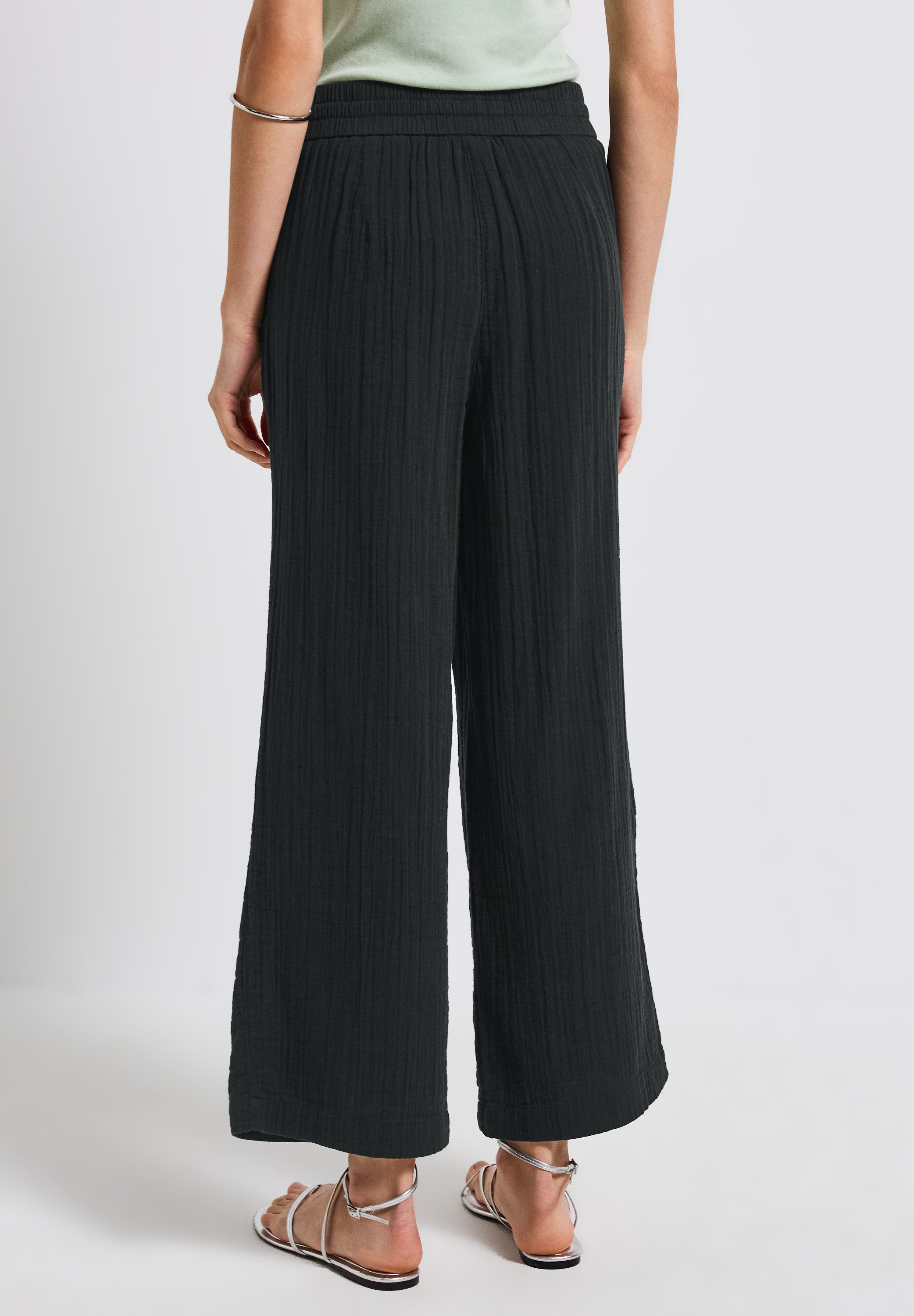 STREET ONE Stoffhose Sommerhose mit elastischem Bund und Tunnelzug, im Muss günstig online kaufen