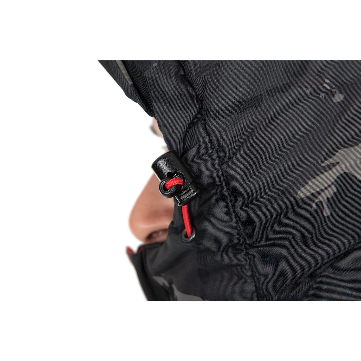 Fox Rage Winterjacke Fox Rage Winteranzug Schwarz 5000mm Wassersäule Wasserdicht, Winddicht, Innentasche mit Reißverschluss, Mit Microfleece gefütterter Kragen, 2-Wege-Hauptreißverschluss, Mit Microfleece gefütterte Taschen für die Hände mit Reißverschluss, Verstellbare Gummibänder im Saum, Mit Klettbändern verstellbare Bündchen mit Gummizuglaschen mit Logo, Innere, feste Bündchen mit Daumenloch mit Neopren, Thermisch isoliert, Elastische Schulterriemen mit Logoeindruck und Schnellverschlüssen, Elastische Taille