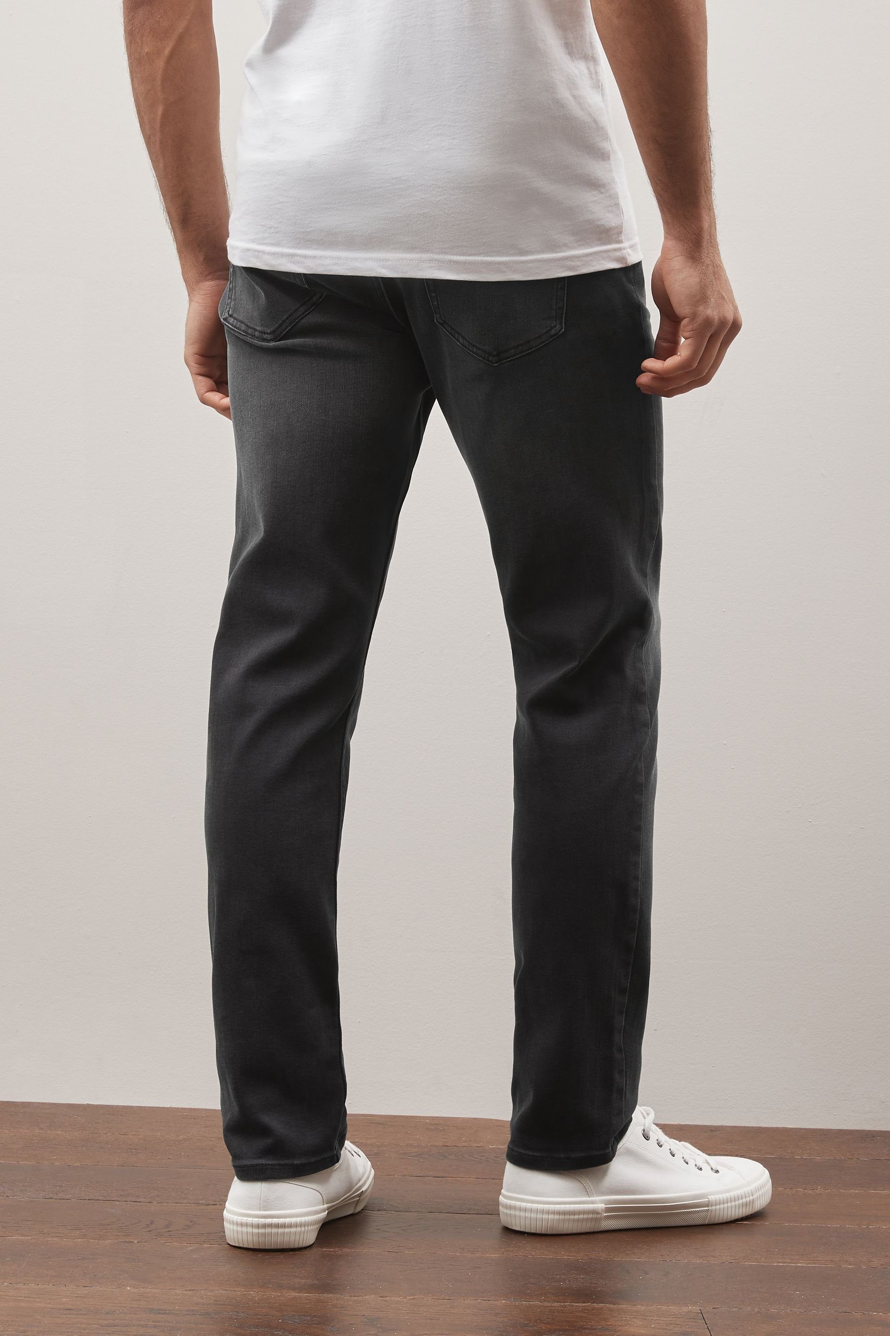 – Fit Slim (1-tlg) Black Motion Next Flex Washed Slim-fit-Jeans Stretch-Jeans