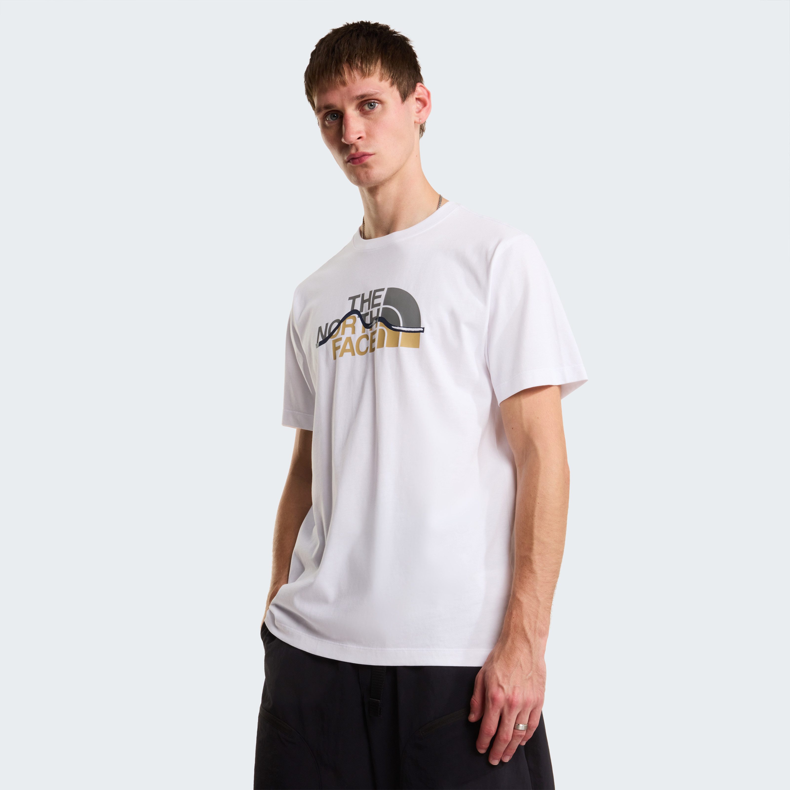 The North Face T-Shirt M MOUNTAIN LINE REGULAR SHORT SLEEVE TEE normale Passform, Kurzarm, für sportliche Aktivitäten und Outdoor