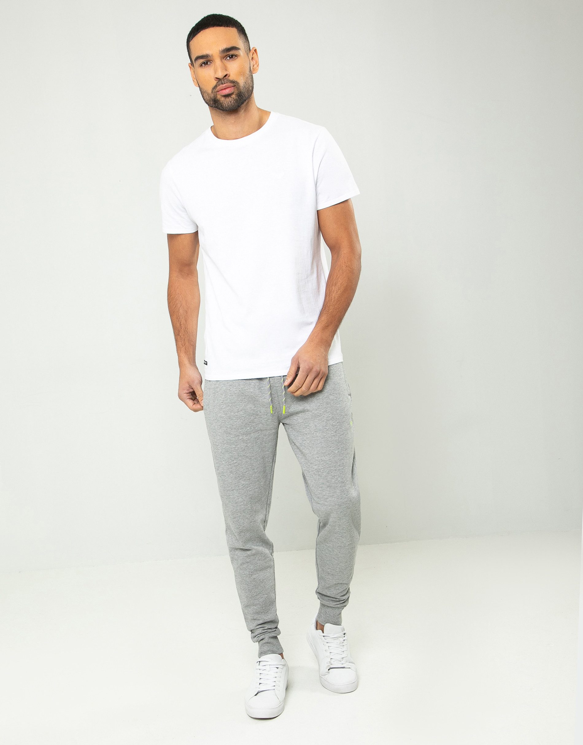 Threadbare Sweathose Trifoliate (1-tlg) mit elastischem günstig online kaufen
