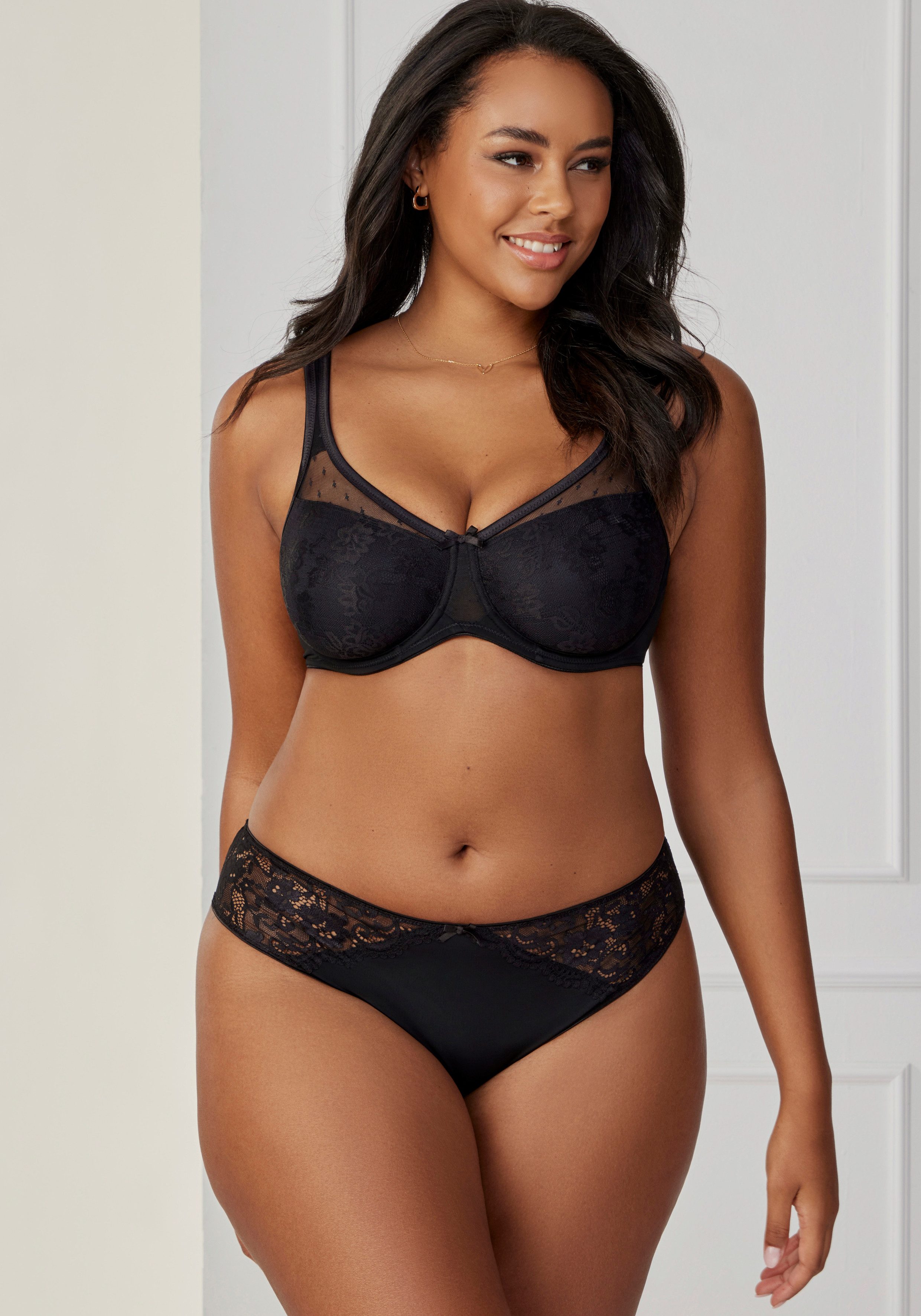 Nuance by Lascana Minimizer-BH mit unterlegter Jacquardspitze, Dessous, ideal für große Größen – Bild 4 von 5
