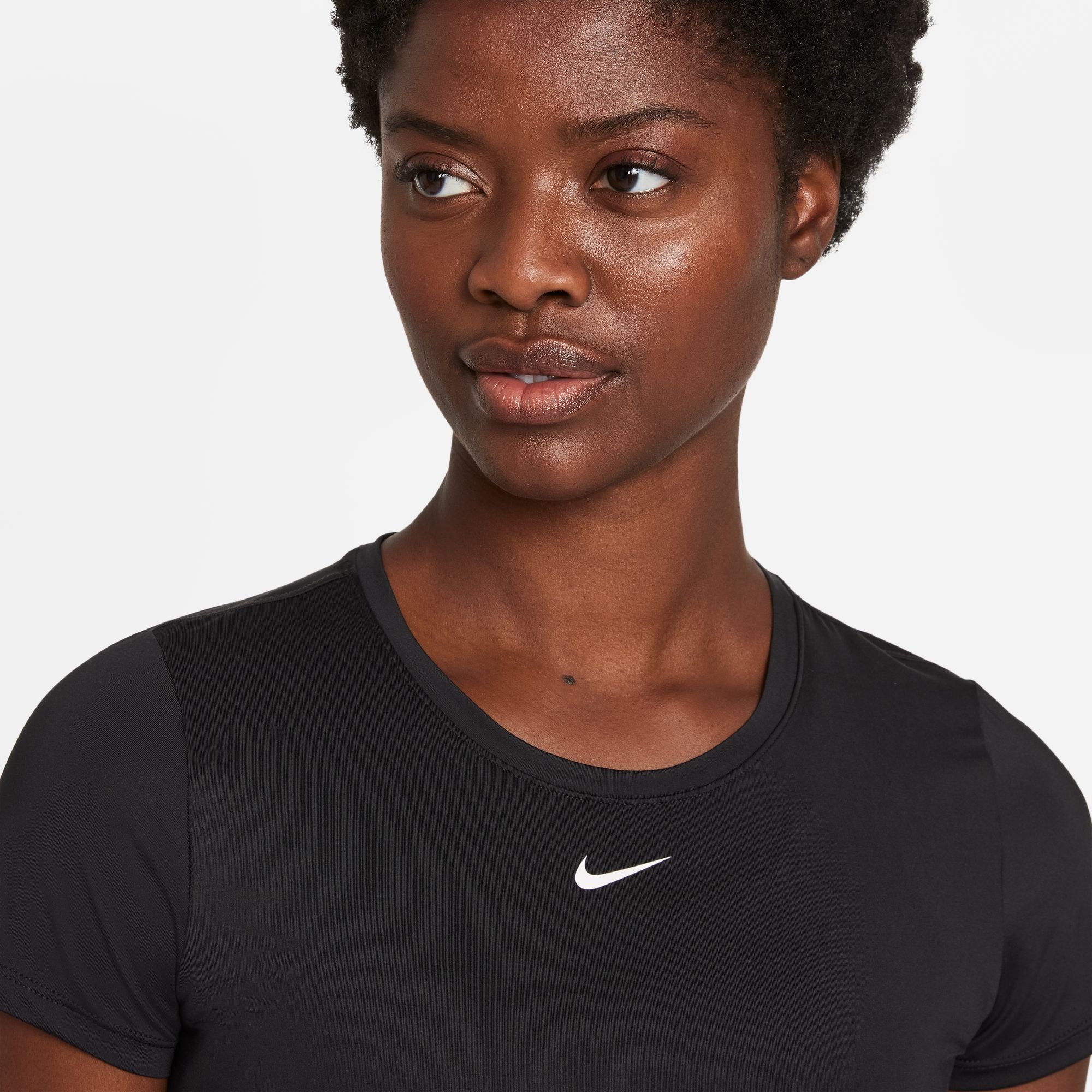 Trainingsshirt ONE SLIM Nike schwarz SHORT-SLEEVE WOMEN'S FIT TOP DRI-FIT