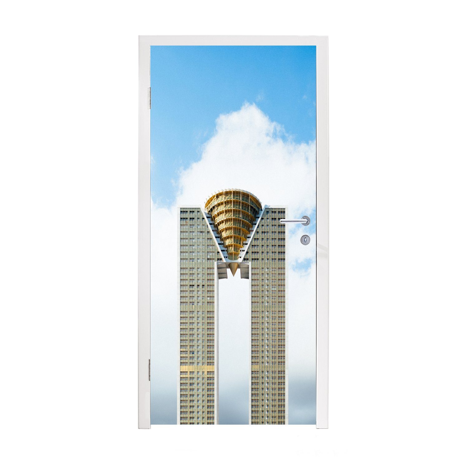 (1 bedruckt, Türtapete St), - Architektur, Fototapete cm Tür, Türaufkleber, - Spanien MuchoWow 75x205 Matt, für Wolkenkratzer