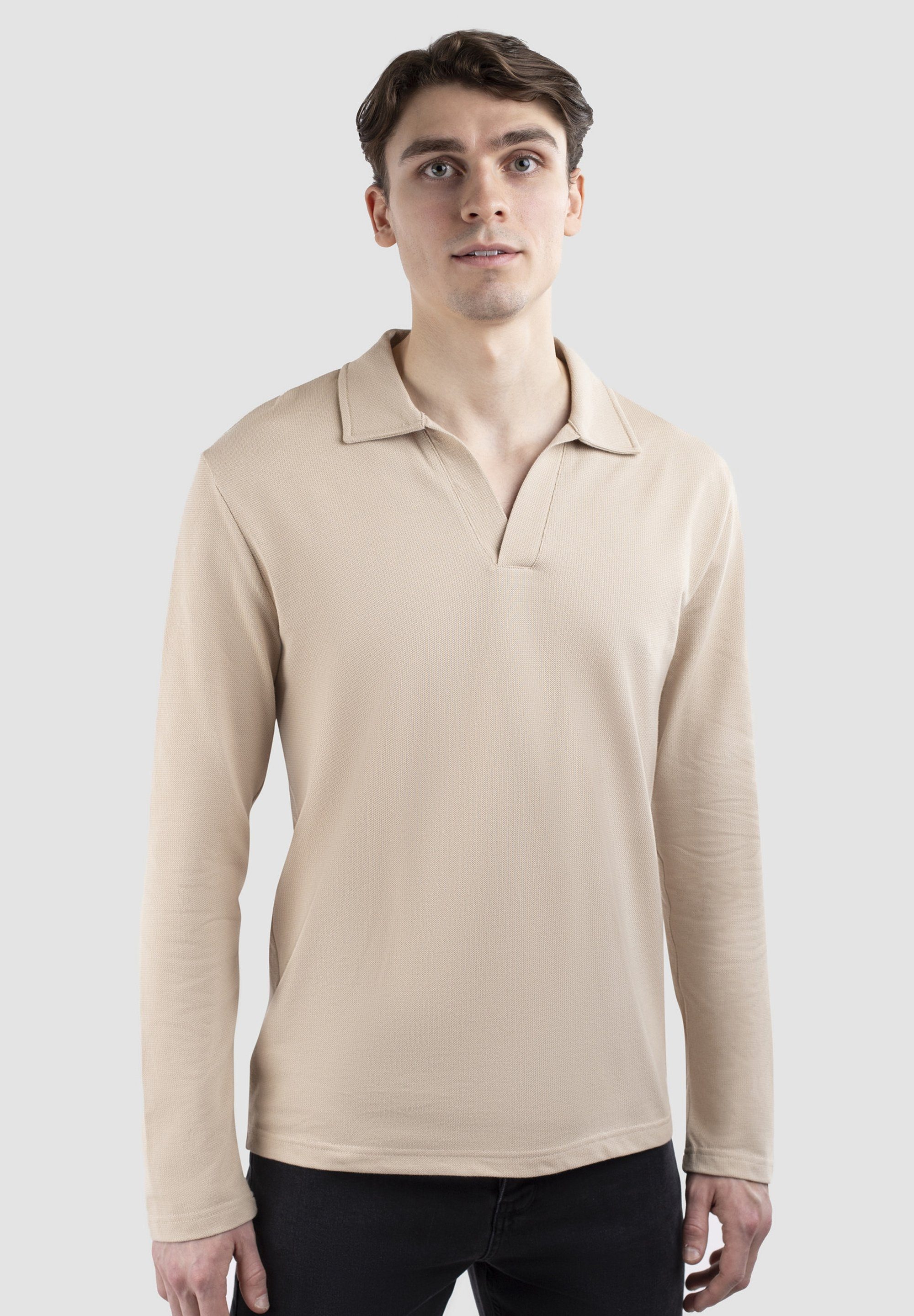 Ciszere Poloshirt Nelson Polo shirt with open collar. beige