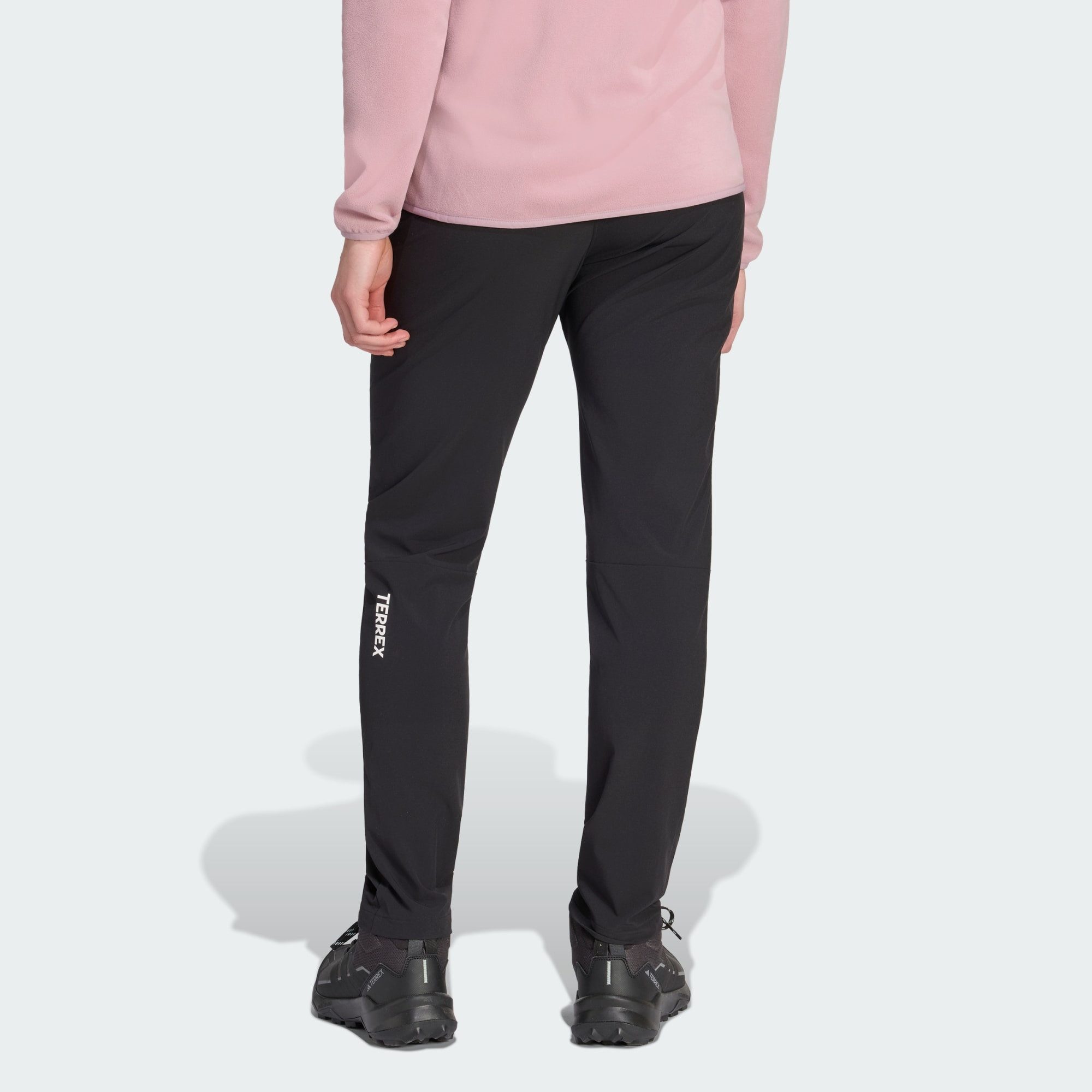 adidas TERREX Trainingshose TERREX MULTI ESSENTIALS STRETCH HOSE (1-tlg)