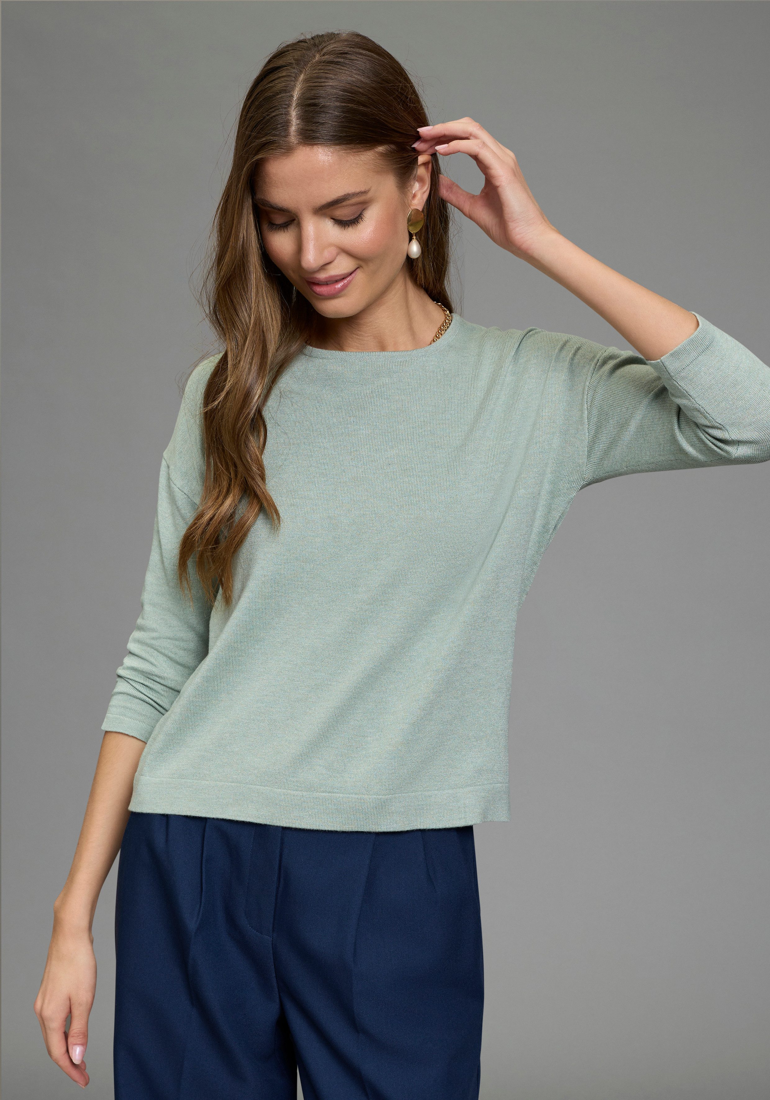 Laura Scott 3/4 Arm-Pullover aus Viskosemischung mit femininem Spitzeneinsatz und Schleifendetail. € 39,99, (€ 39,99 pro 1 Stk).