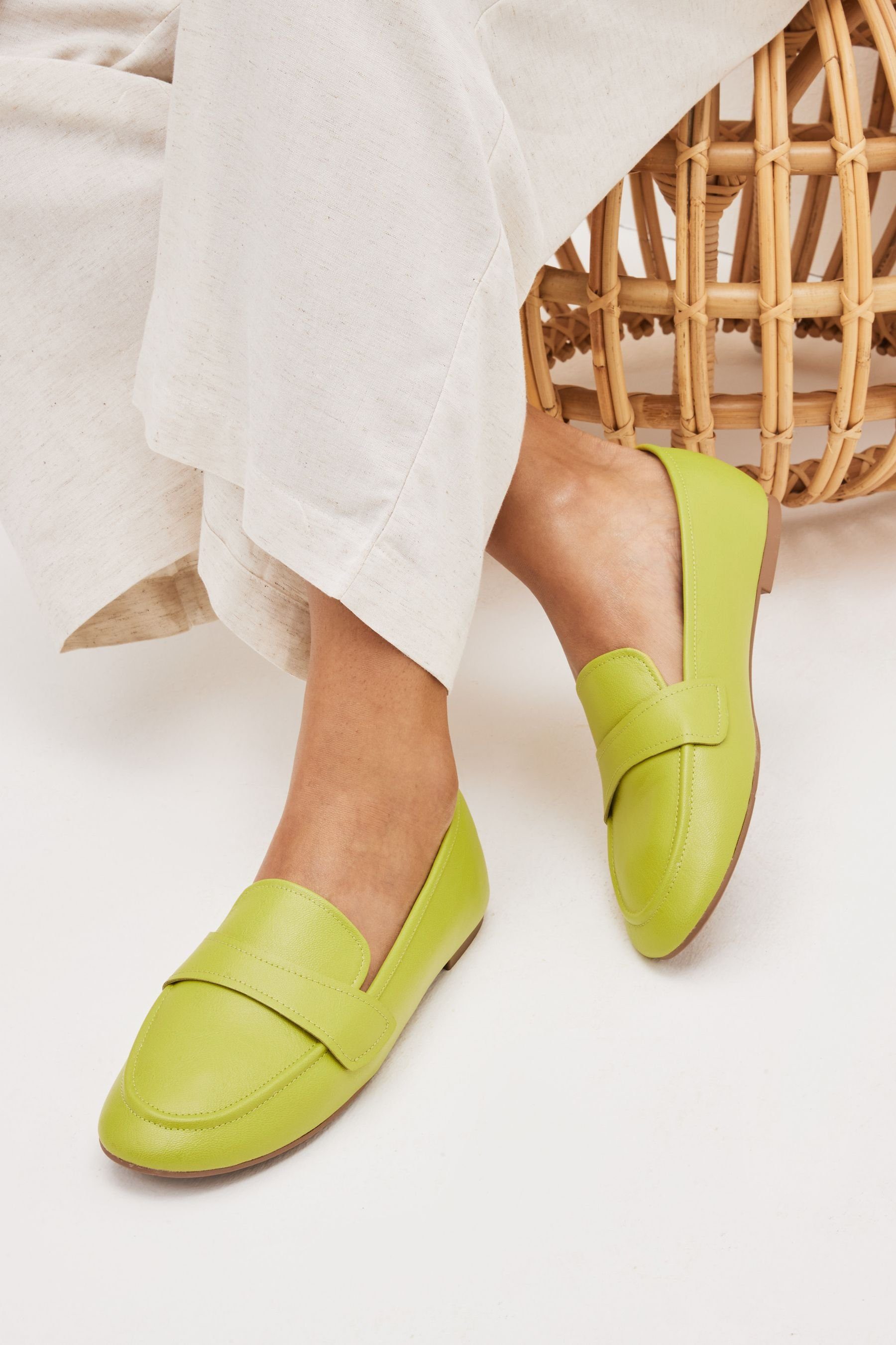 Next dünner Slipper Sohle Forever mit Lime Comfort® Loafer (1-tlg) Green