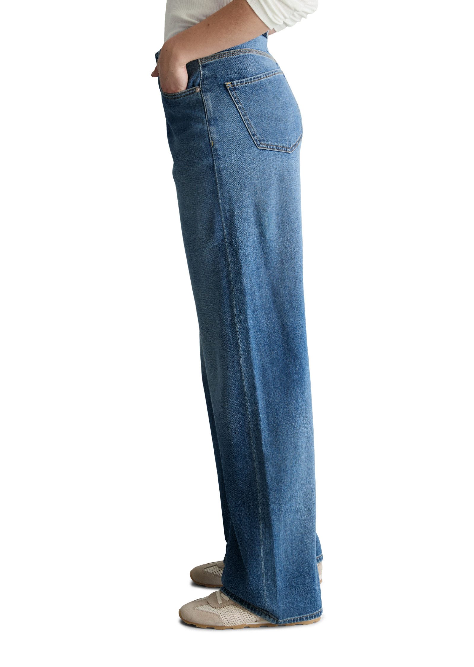 Marc O'Polo DENIM Weite Jeans aus leichter Bio-Baumwoll-Qualität