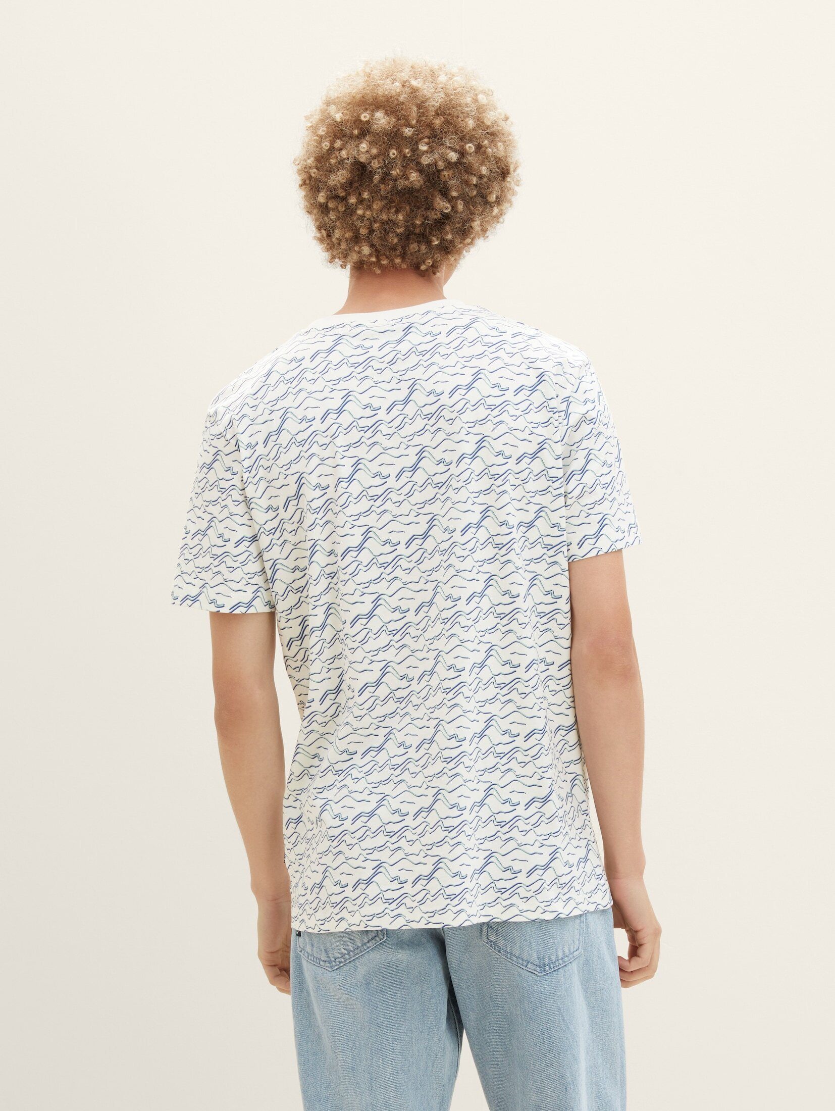 TOM TAILOR print white Allover-Print Denim T-Shirt mit abstract T-Shirt mountain