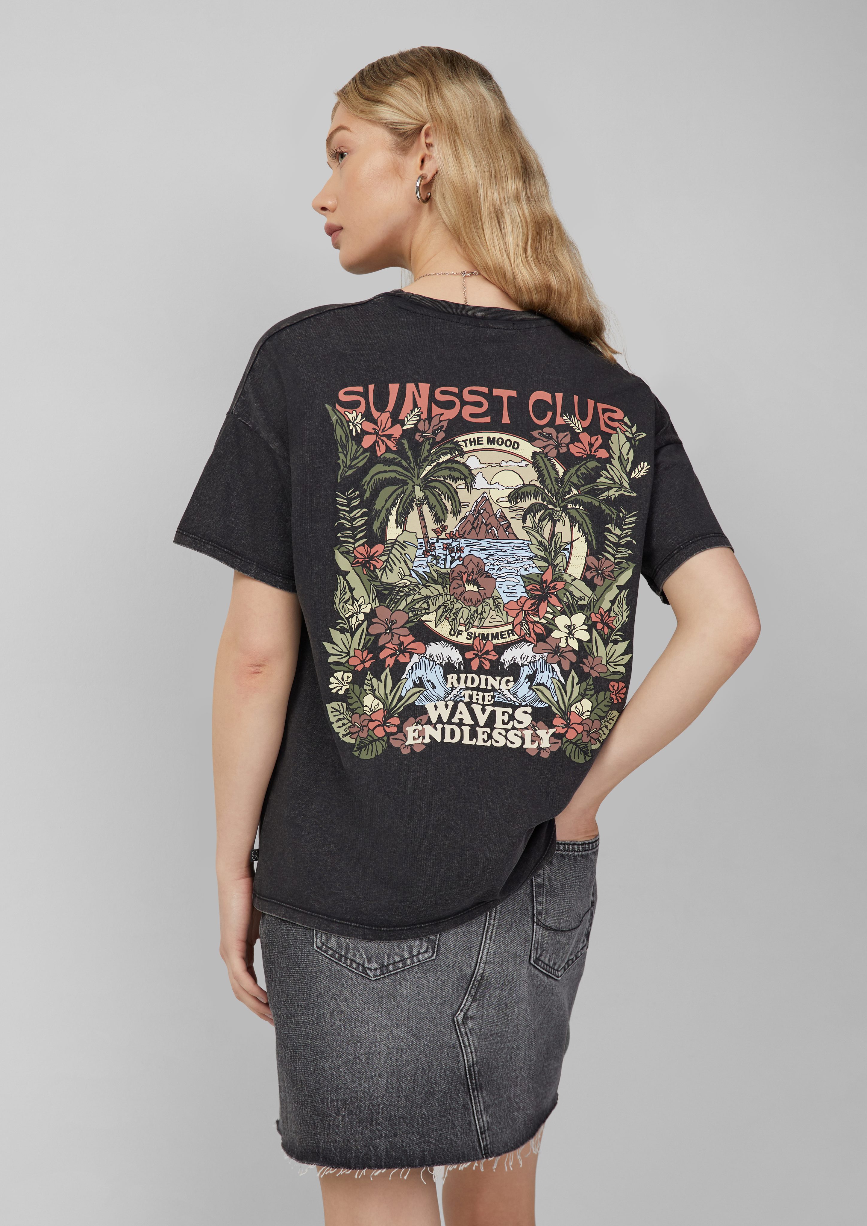 QS Kurzarmshirt Gewaschenes T-Shirt mit Backprint günstig online kaufen