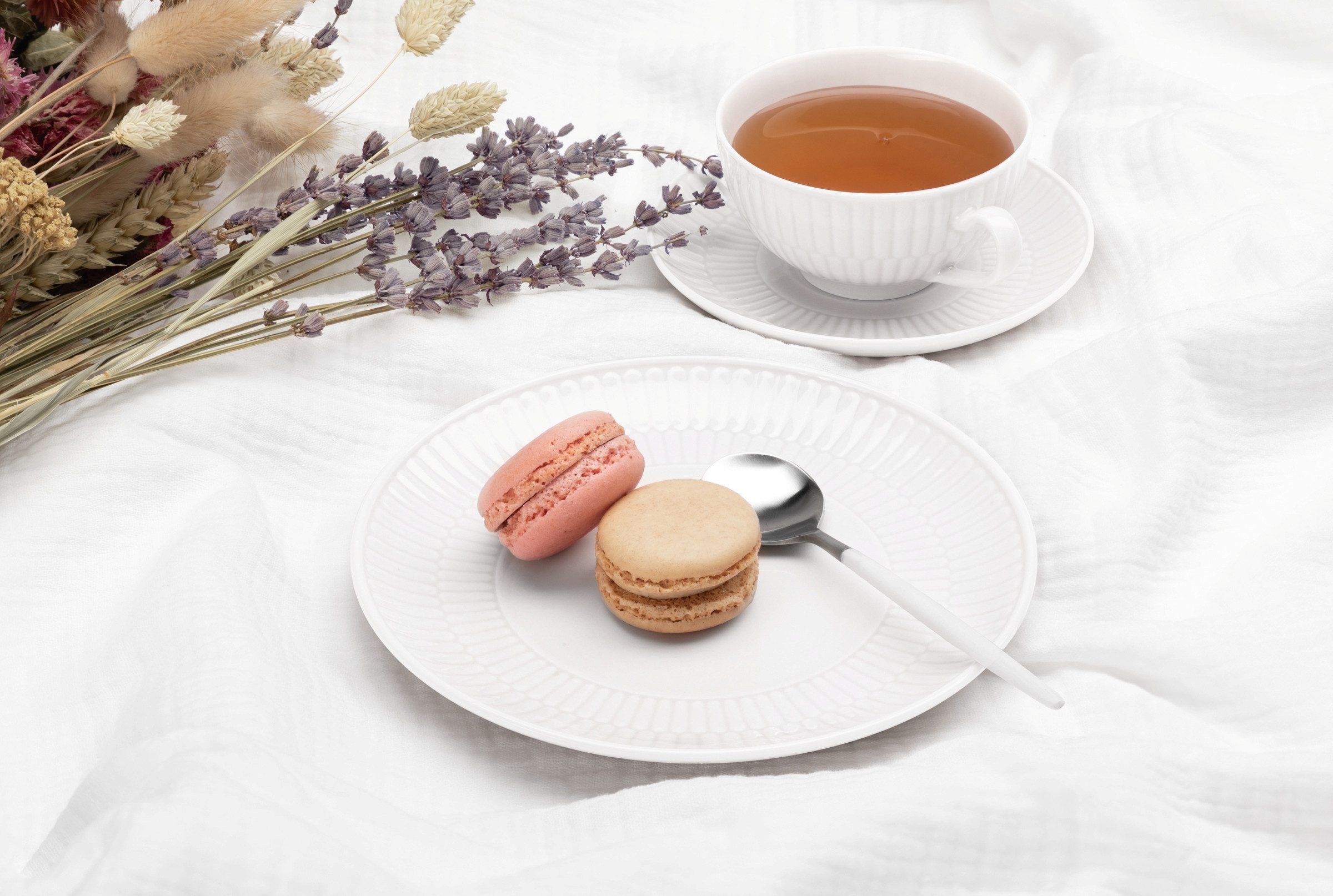 Seltmann Weiden Teeservice Geschirr-Set, 18 Teile, Amina, klein (18-tlg), 6 Personen, Porzellan, Tassen, Untertassen, Teller, Made in Germany, 18 Teile, für 6 Personen