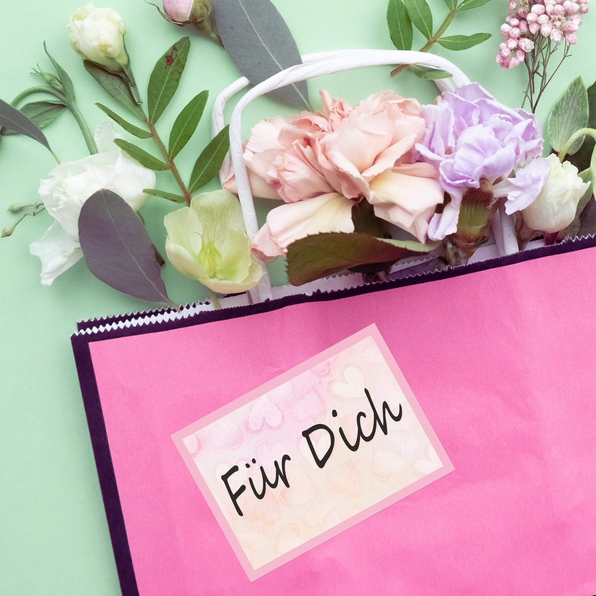 Logbuch-Verlag Dekofigur 25 kleine Aufkleber 7,4 x 5,2 cm mit rosa Herzen - günstig online kaufen